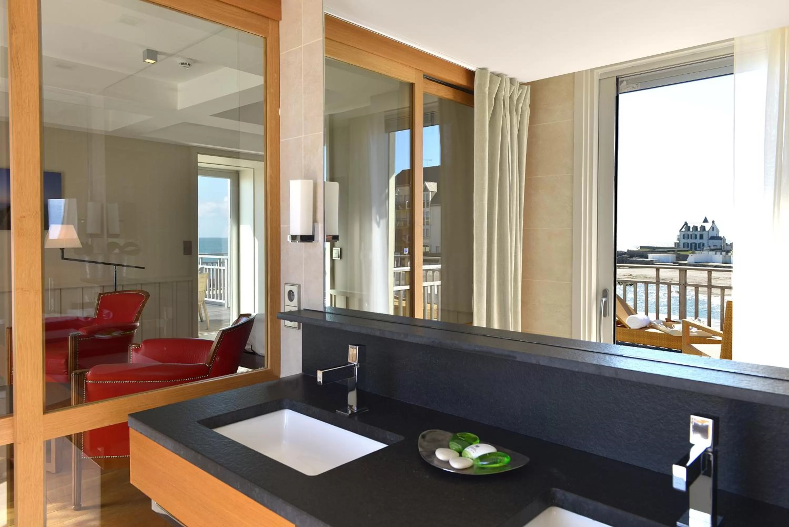 Bathroom in Grand Hotel de L'Océan