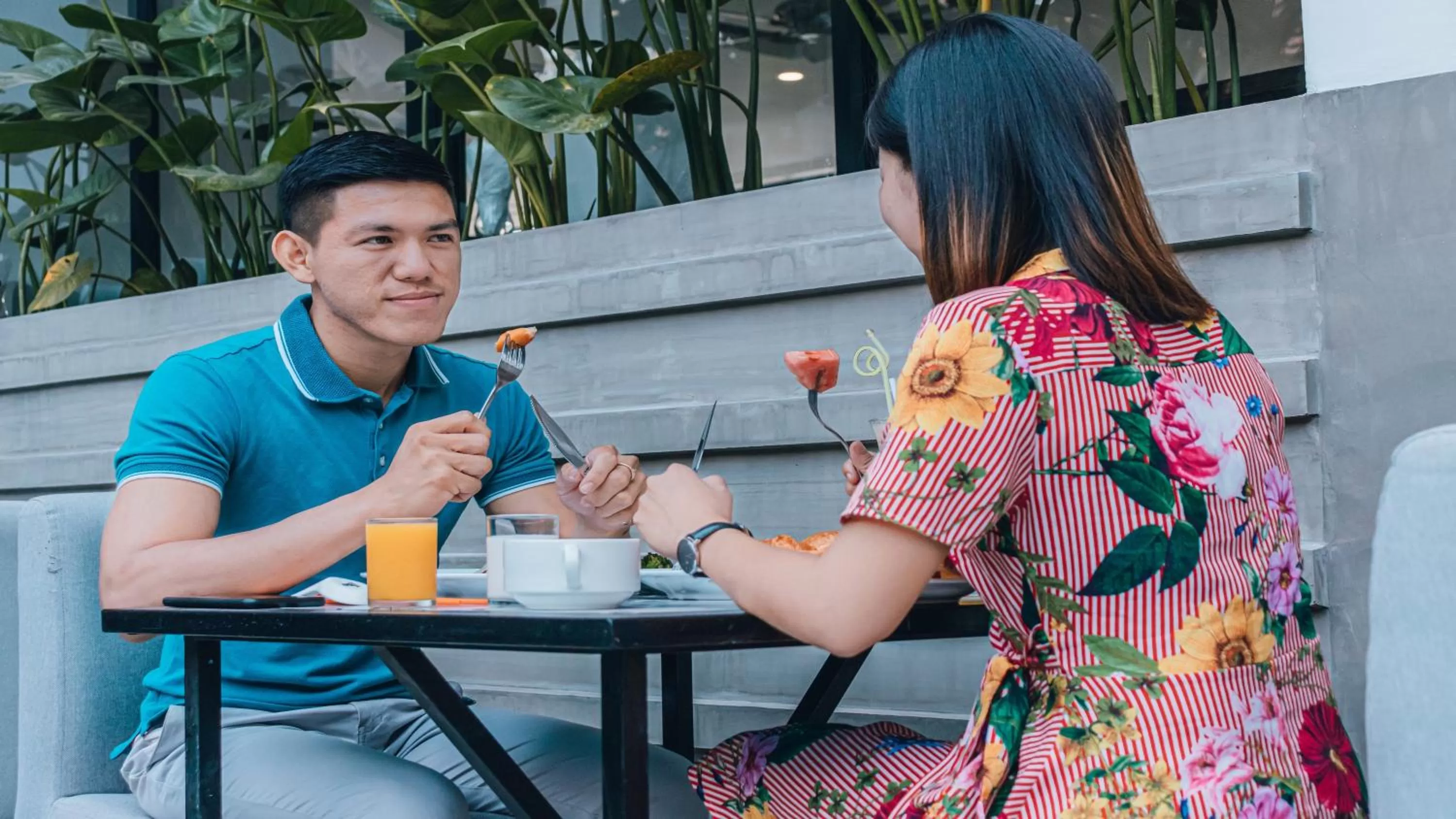 Restaurant/places to eat in Angkor Aurora