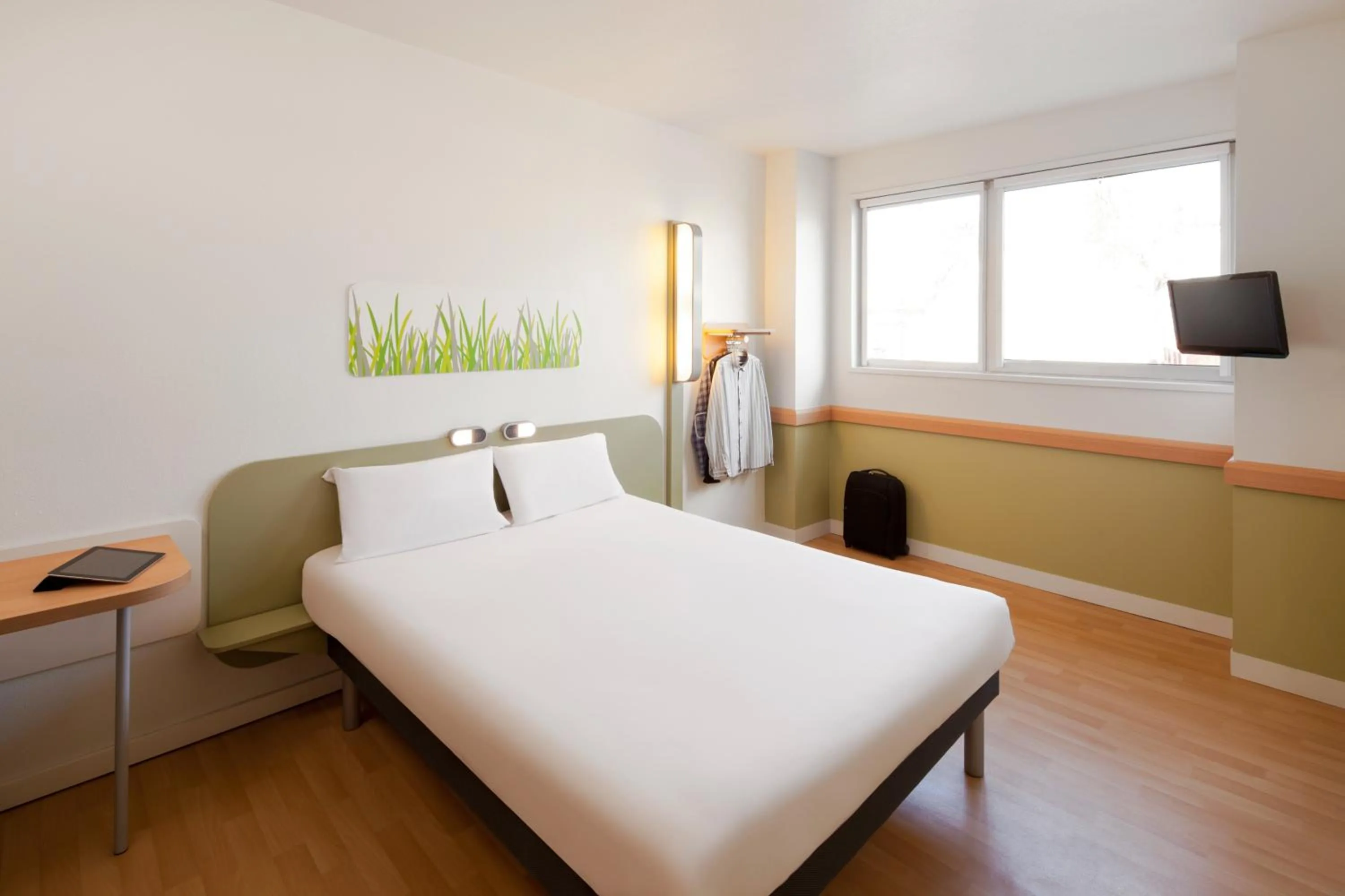 Photo of the whole room, Bed in Ibis Budget Madrid Centro Las Ventas