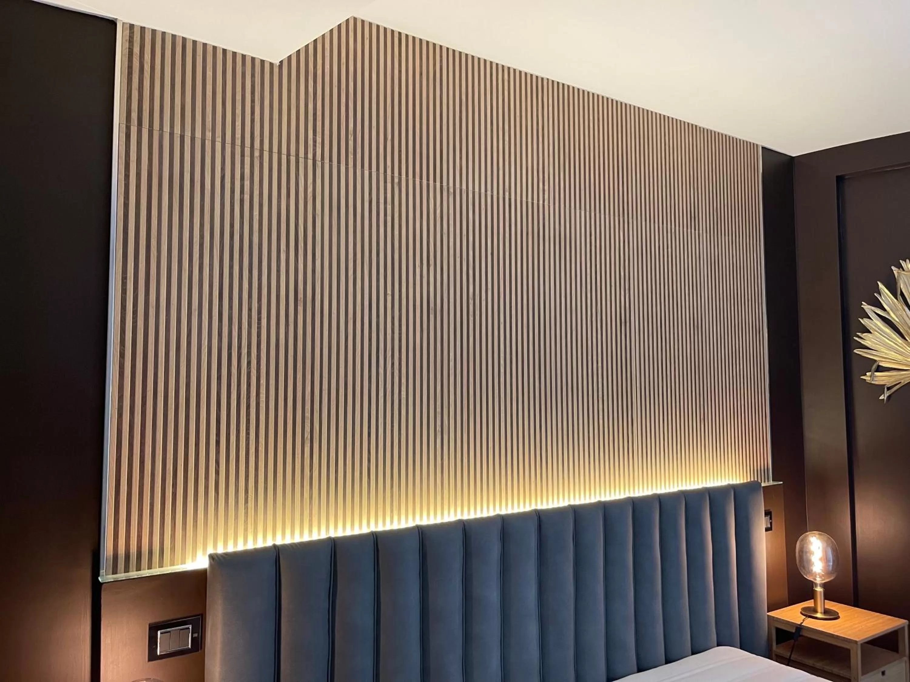 Decorative detail, Bed in Pompeii Central Home