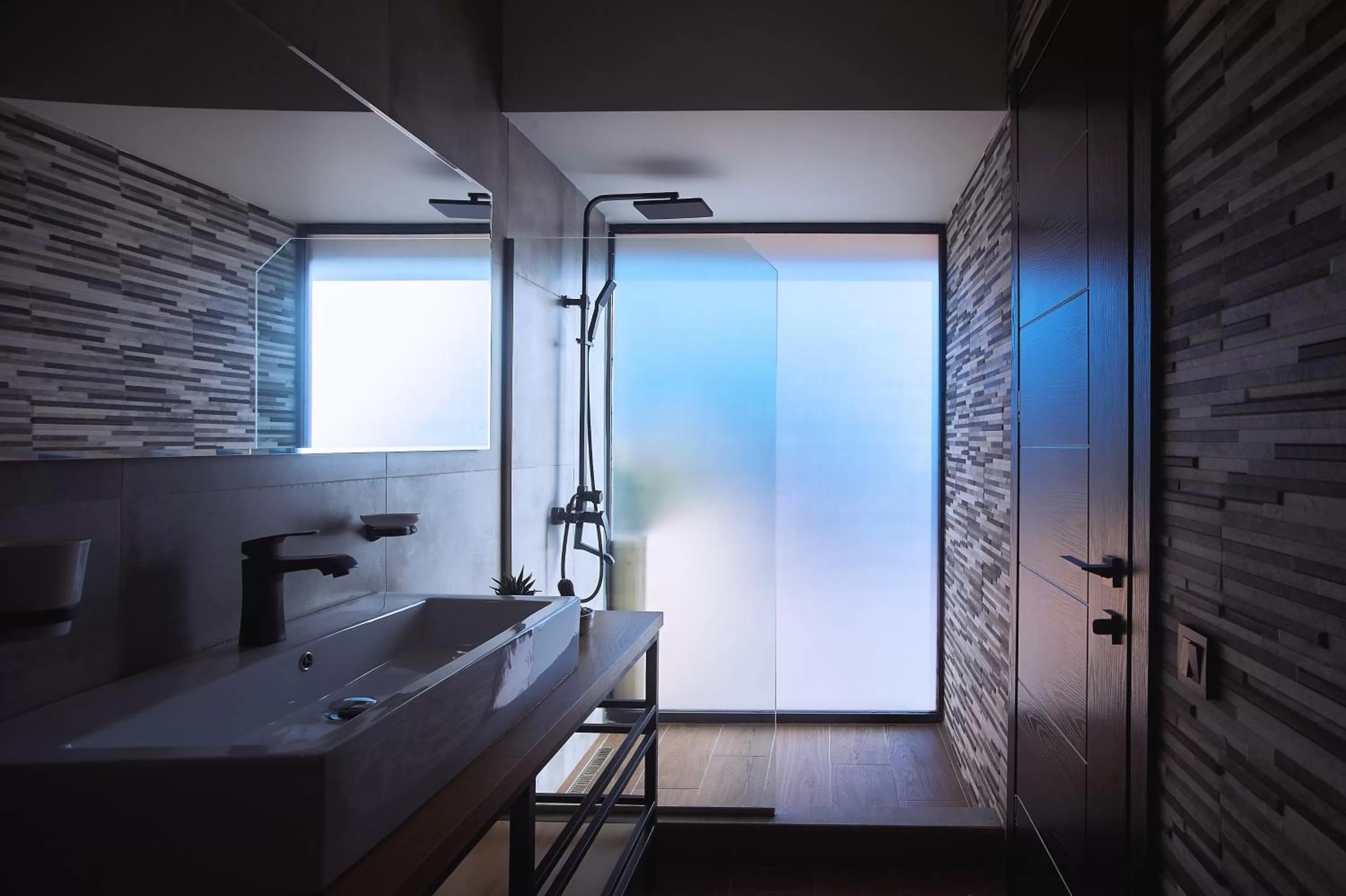 Shower in Green Boutique Hotel