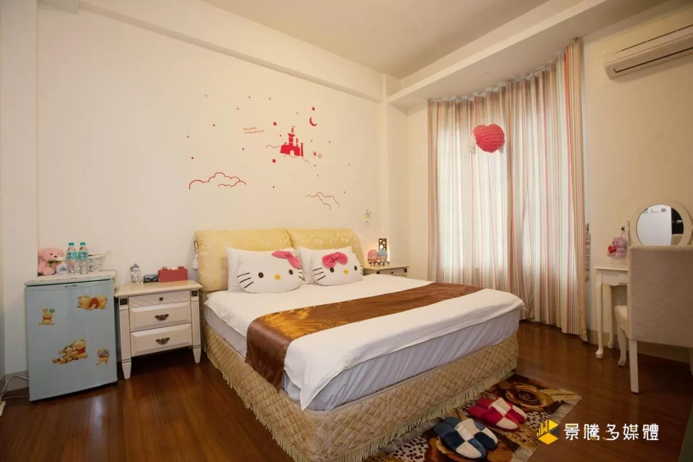 Deluxe Double Room with Bath in Hai Yang Feng Qing Homestay