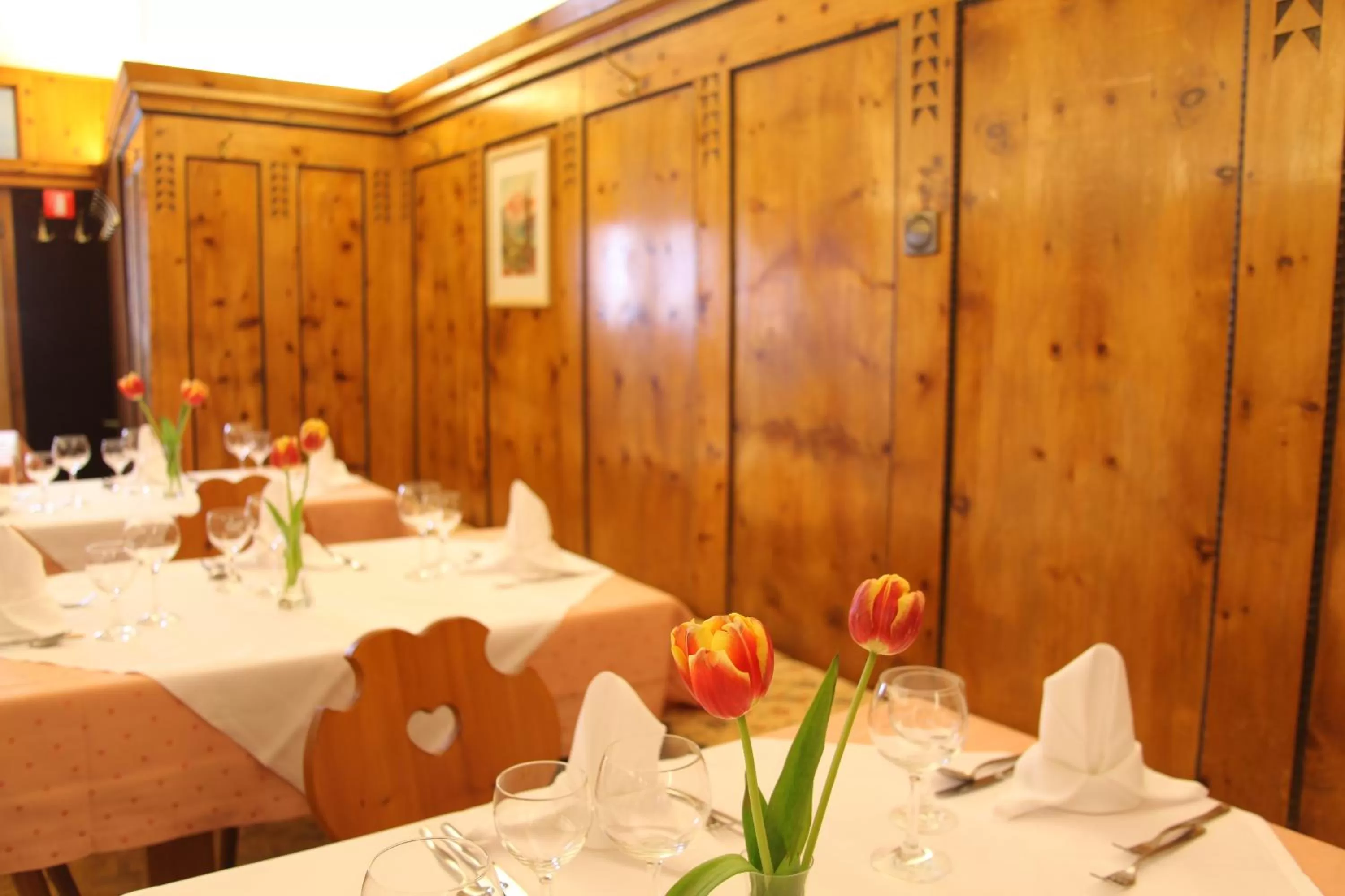 Restaurant/places to eat in Hotel Post Gries