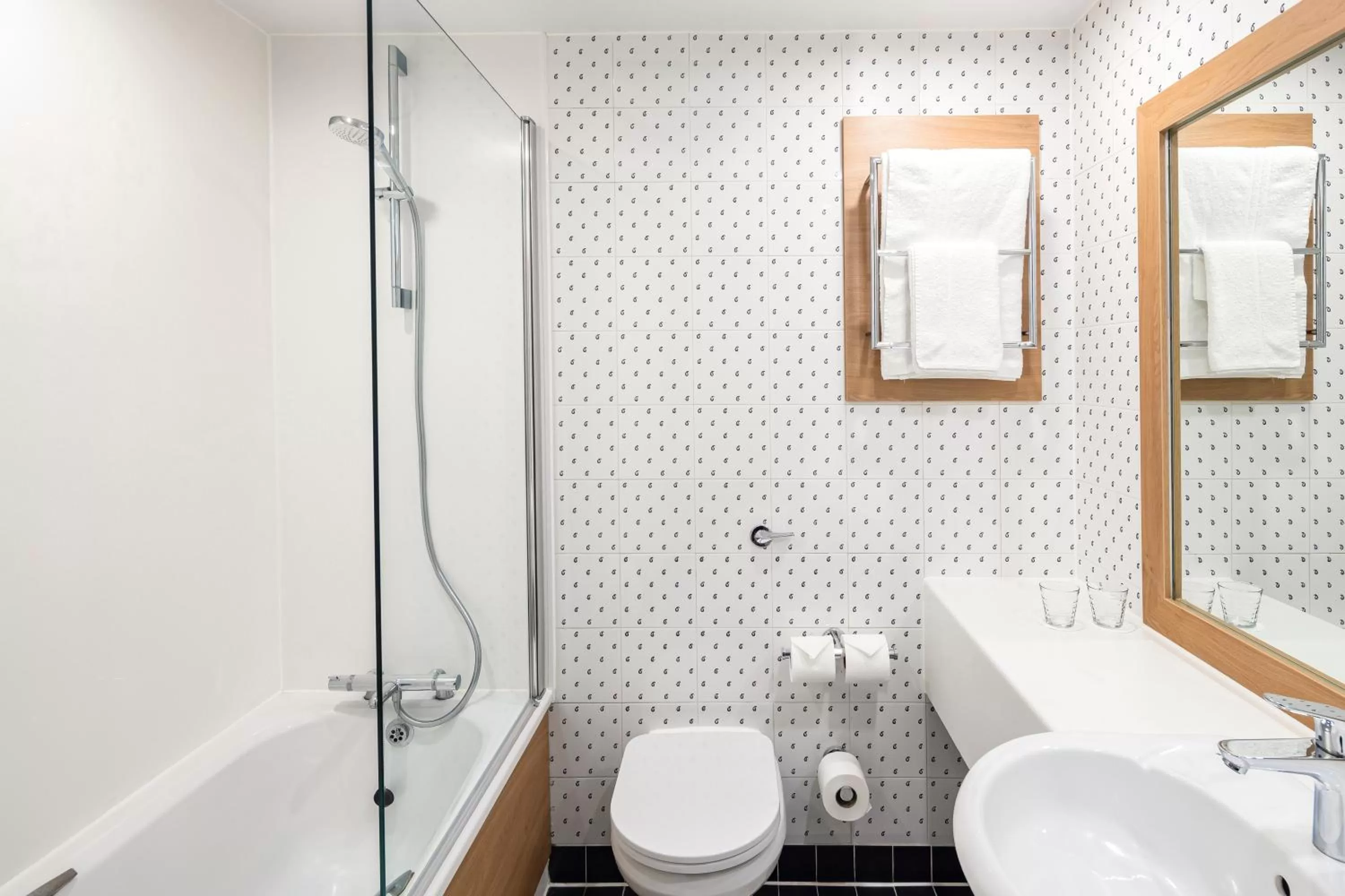 Bathroom in Holiday Inn London - Gatwick Airport by IHG