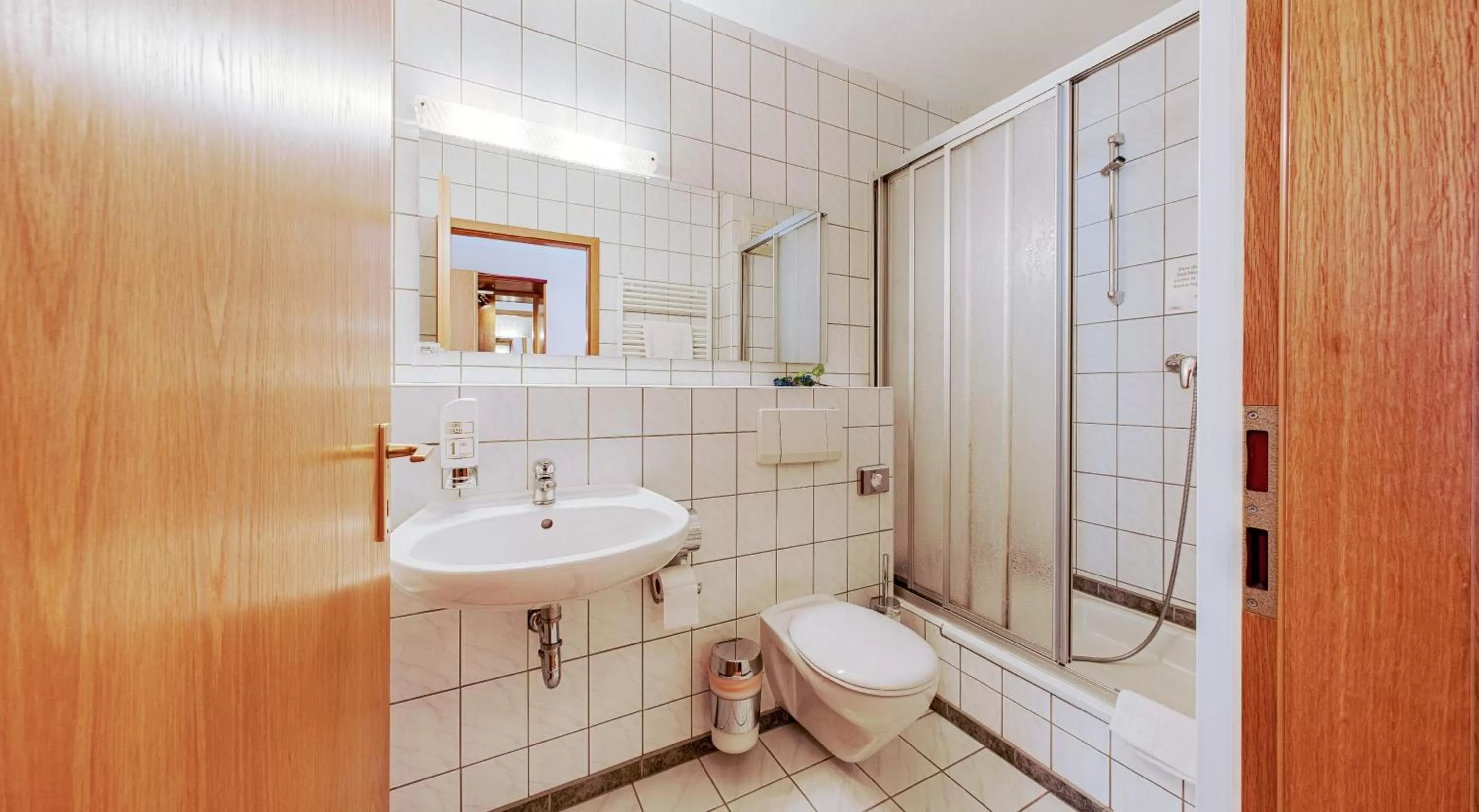 Bathroom in Carmina am See