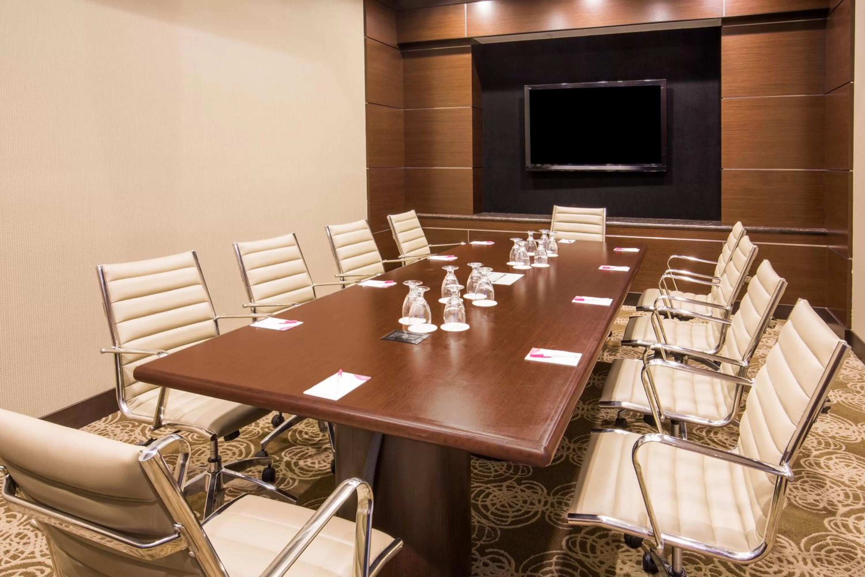Meeting/conference room in Crowne Plaza Hotel Foster City-San Mateo by IHG