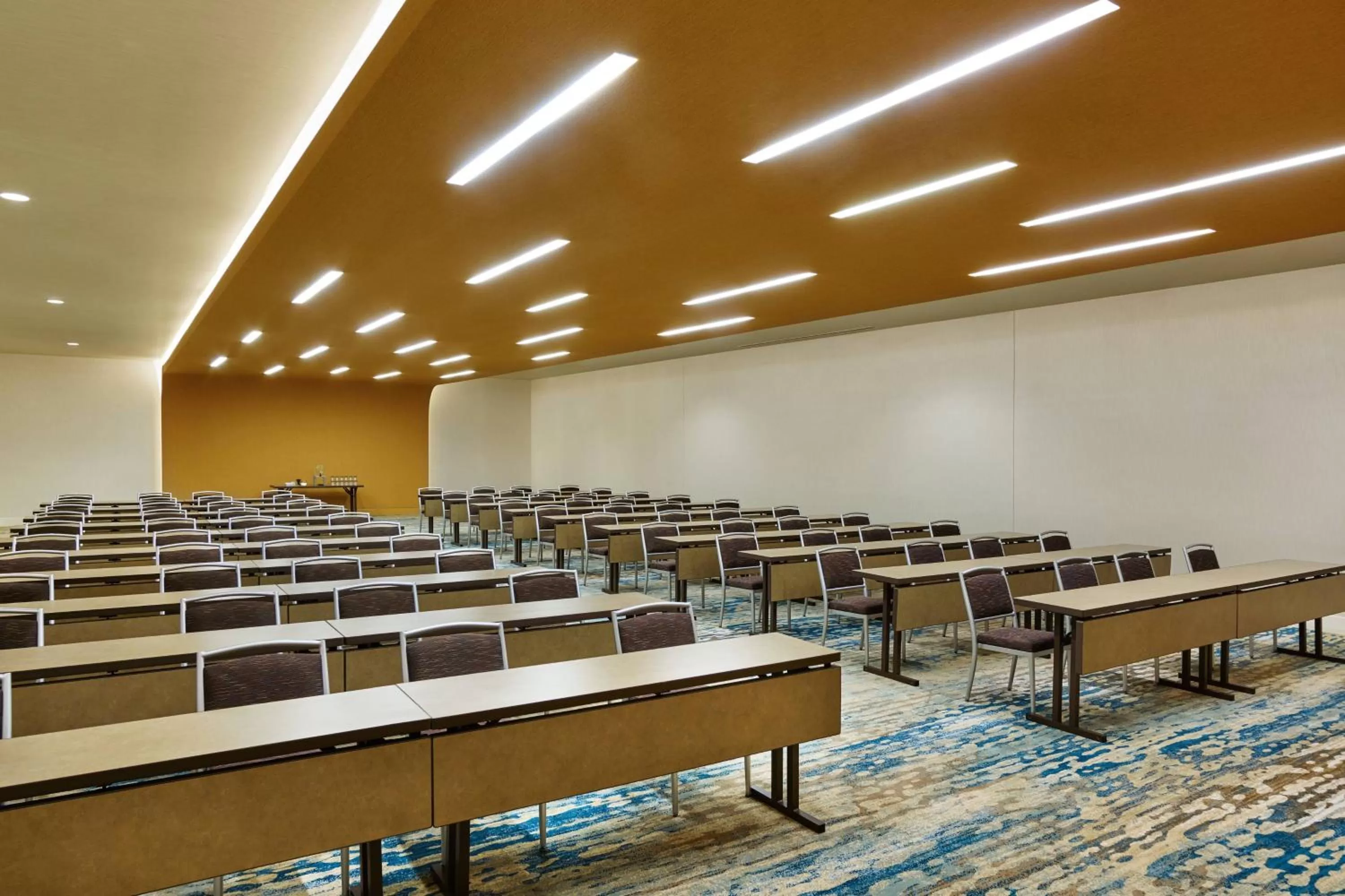 Meeting/conference room in The Westin Denver International Airport