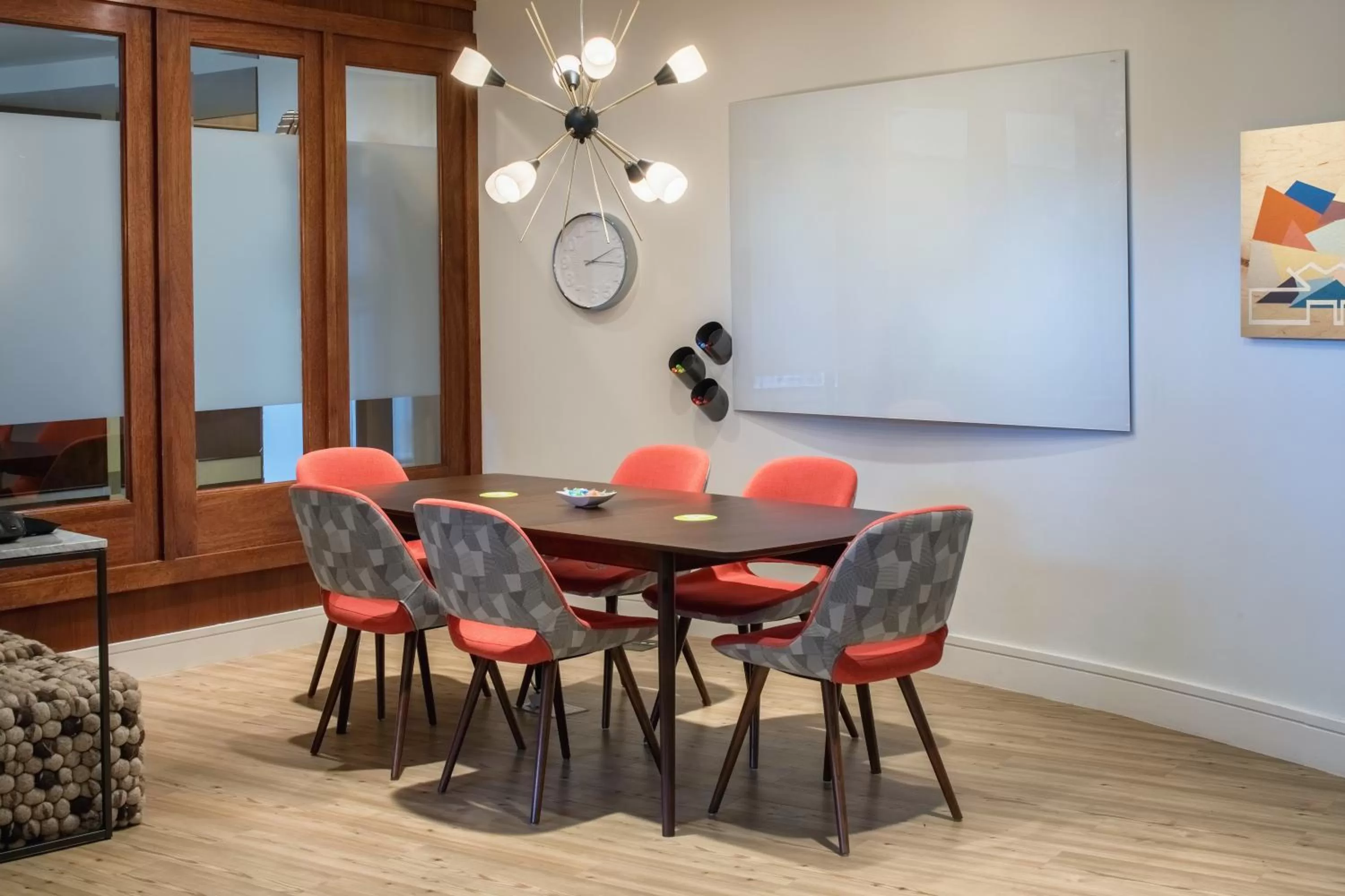 Meeting/conference room in Crowne Plaza Cabana Hotel by IHG