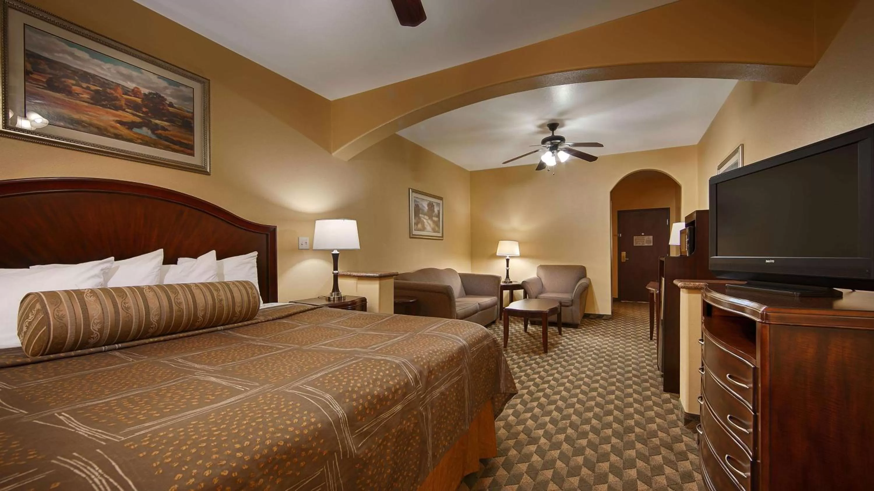 Best Western Plus Manvel Inn & Suites
