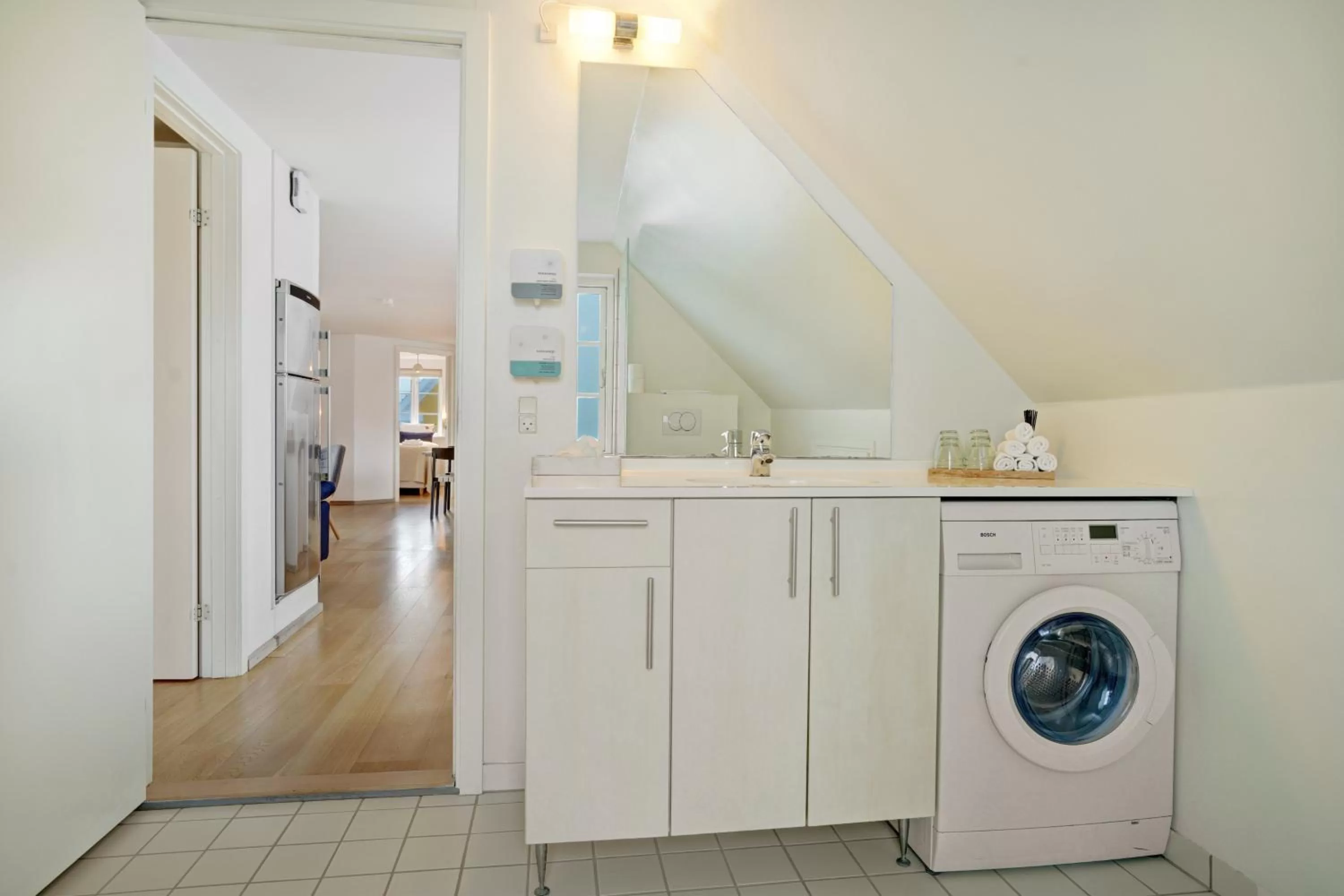 Shower in Skagen Harbour Hotel