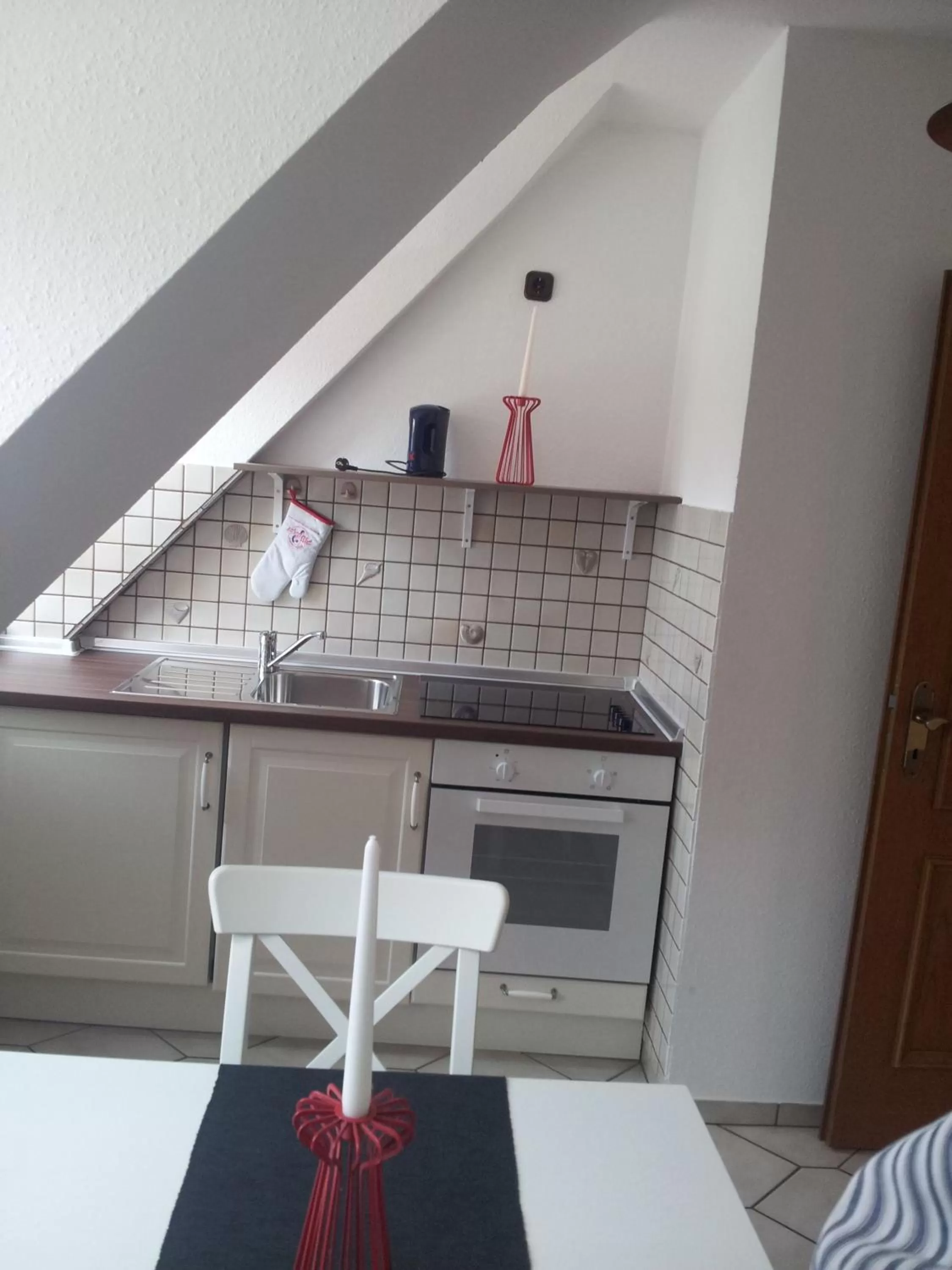 Kitchen or kitchenette in Hotel Goldflair am Rathaus