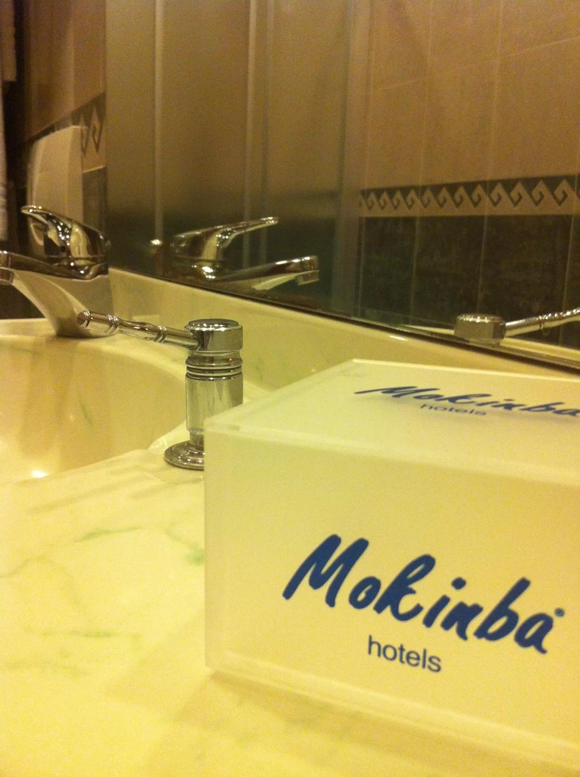 Bathroom in Mokinba Hotels King