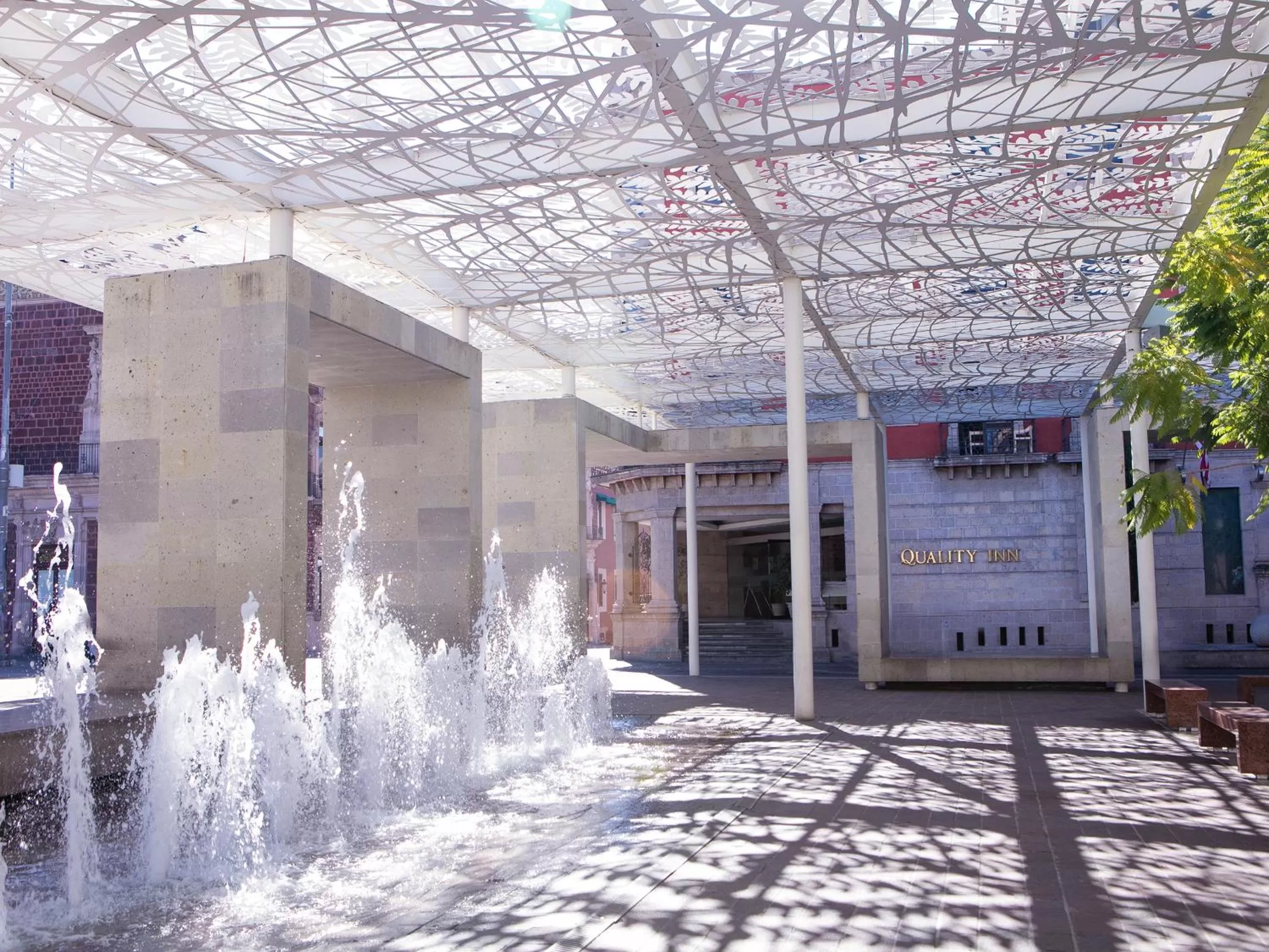 Property building in Quality Inn Aguascalientes