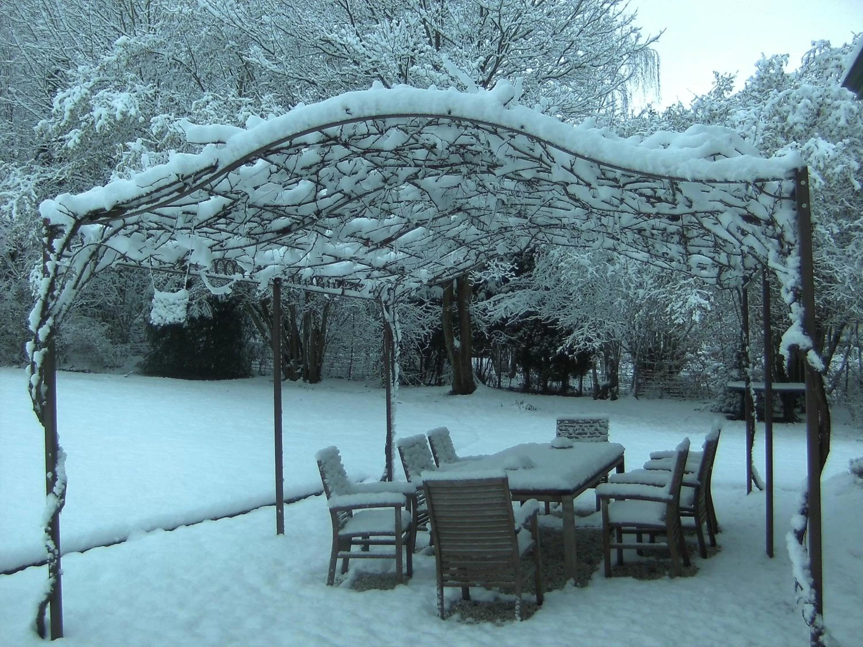 Garden view in L'Étape Fagnarde - Bed, Breakfast & Sauna