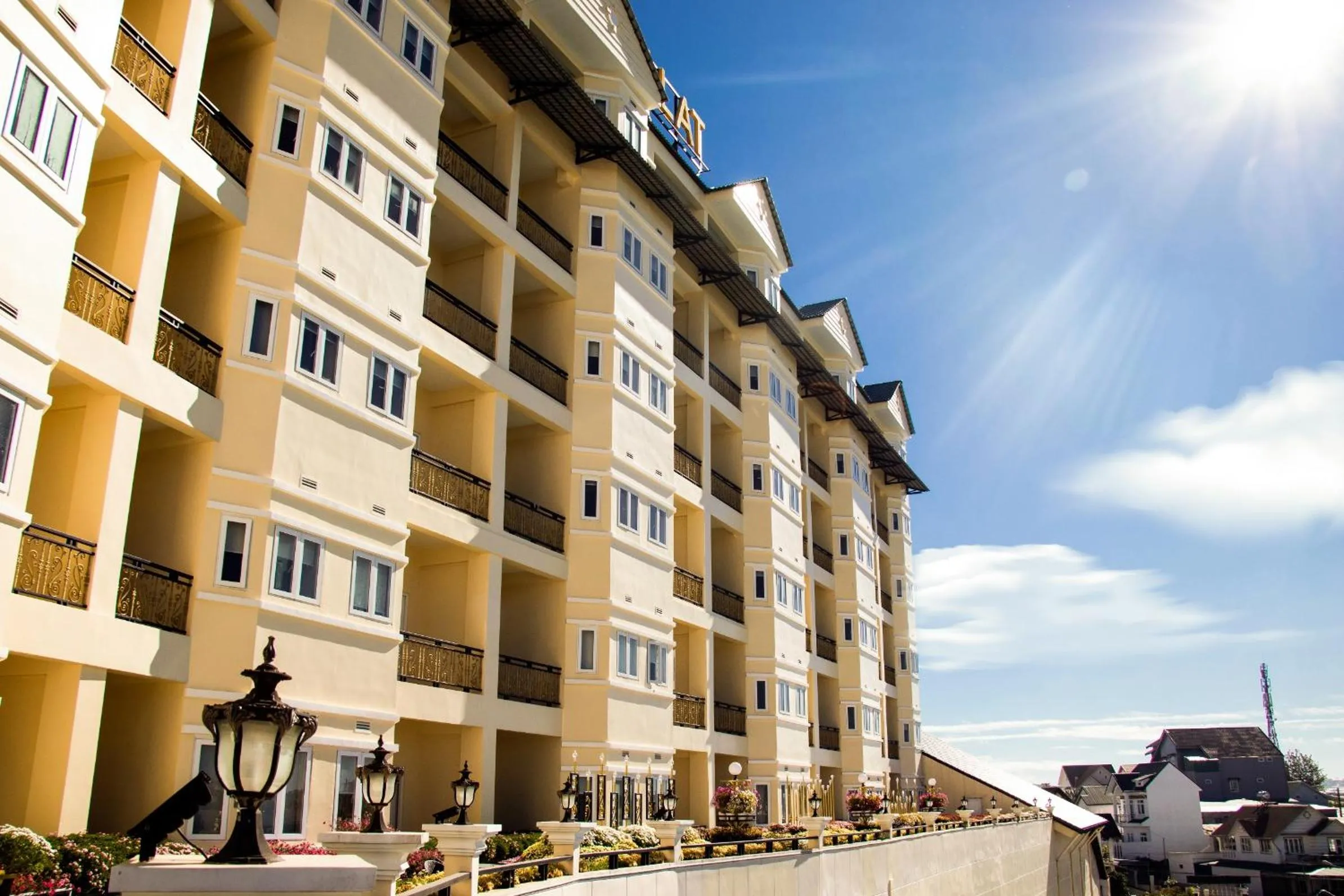 Property building in Ladalat Hotel