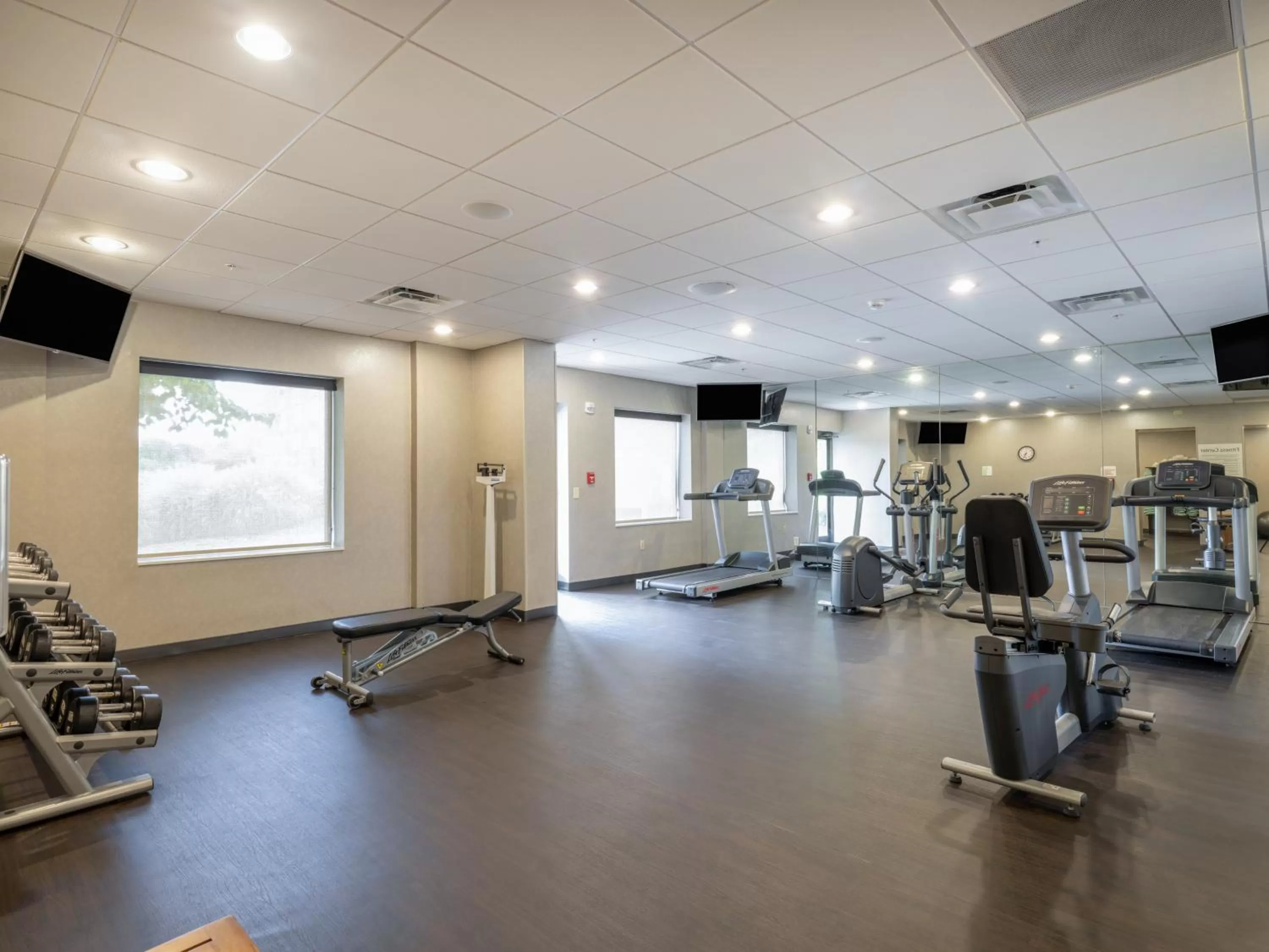 Fitness centre/facilities in Holiday Inn Greensboro Coliseum by IHG