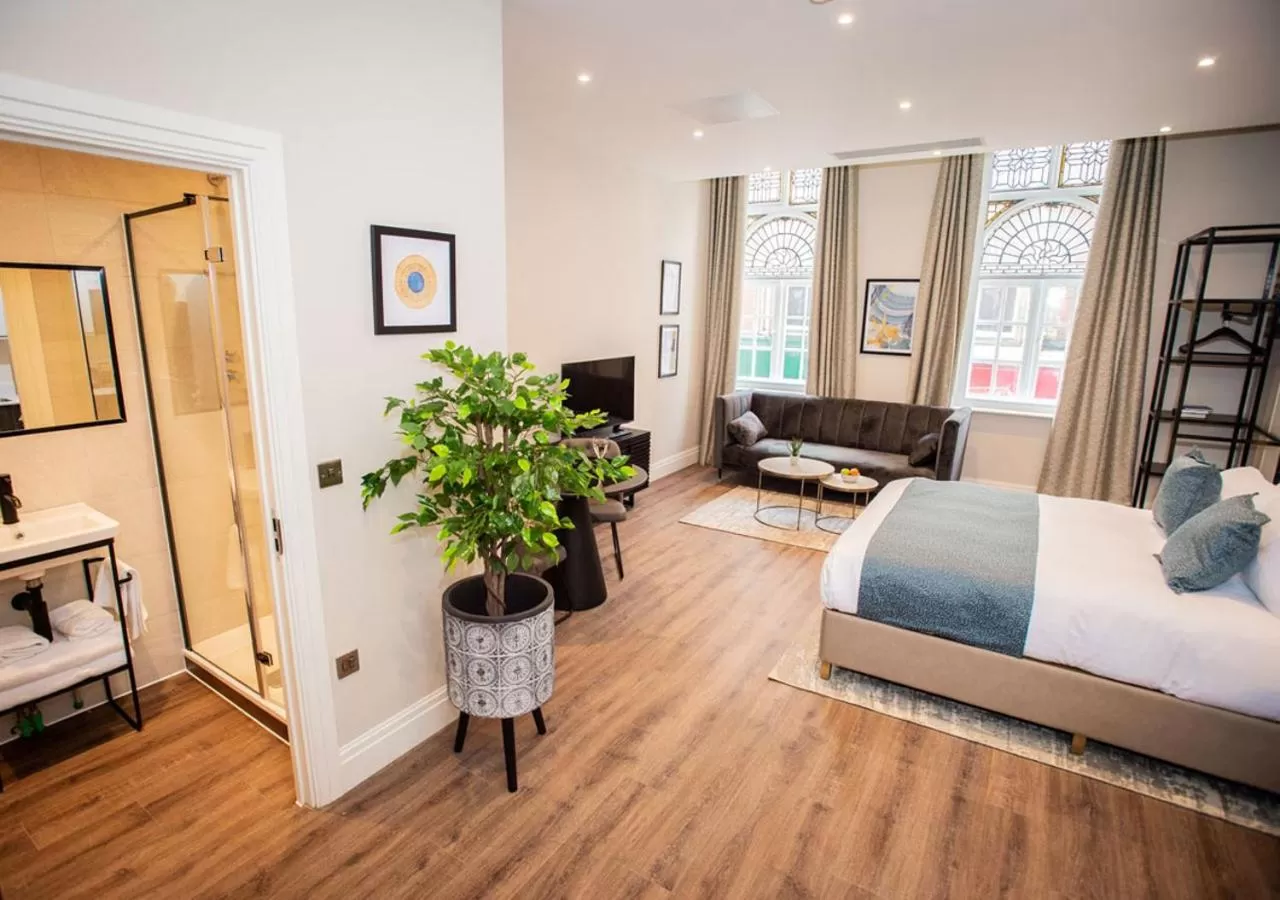 Photo of the whole room, Bed in The Gresham Aparthotel