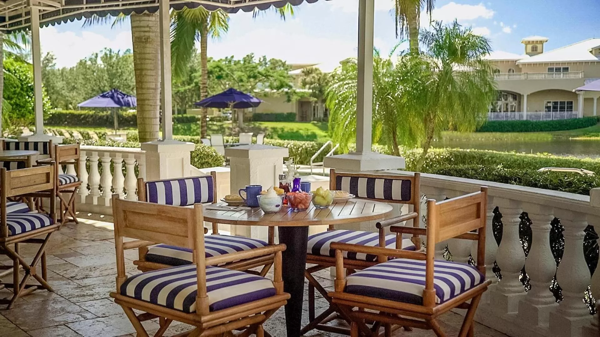 Breakfast in Inn at Pelican Bay