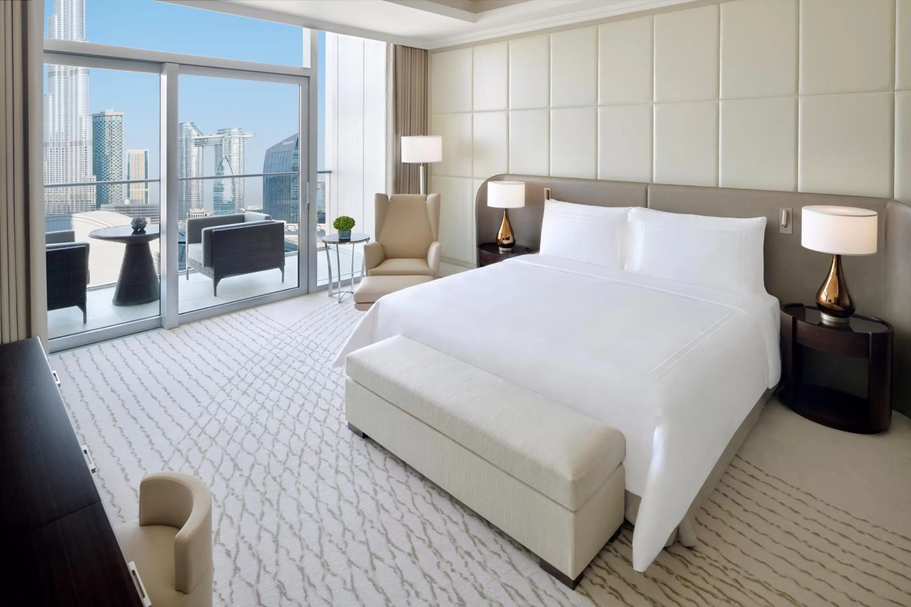 Photo of the whole room, Bed in Address Dubai Mall