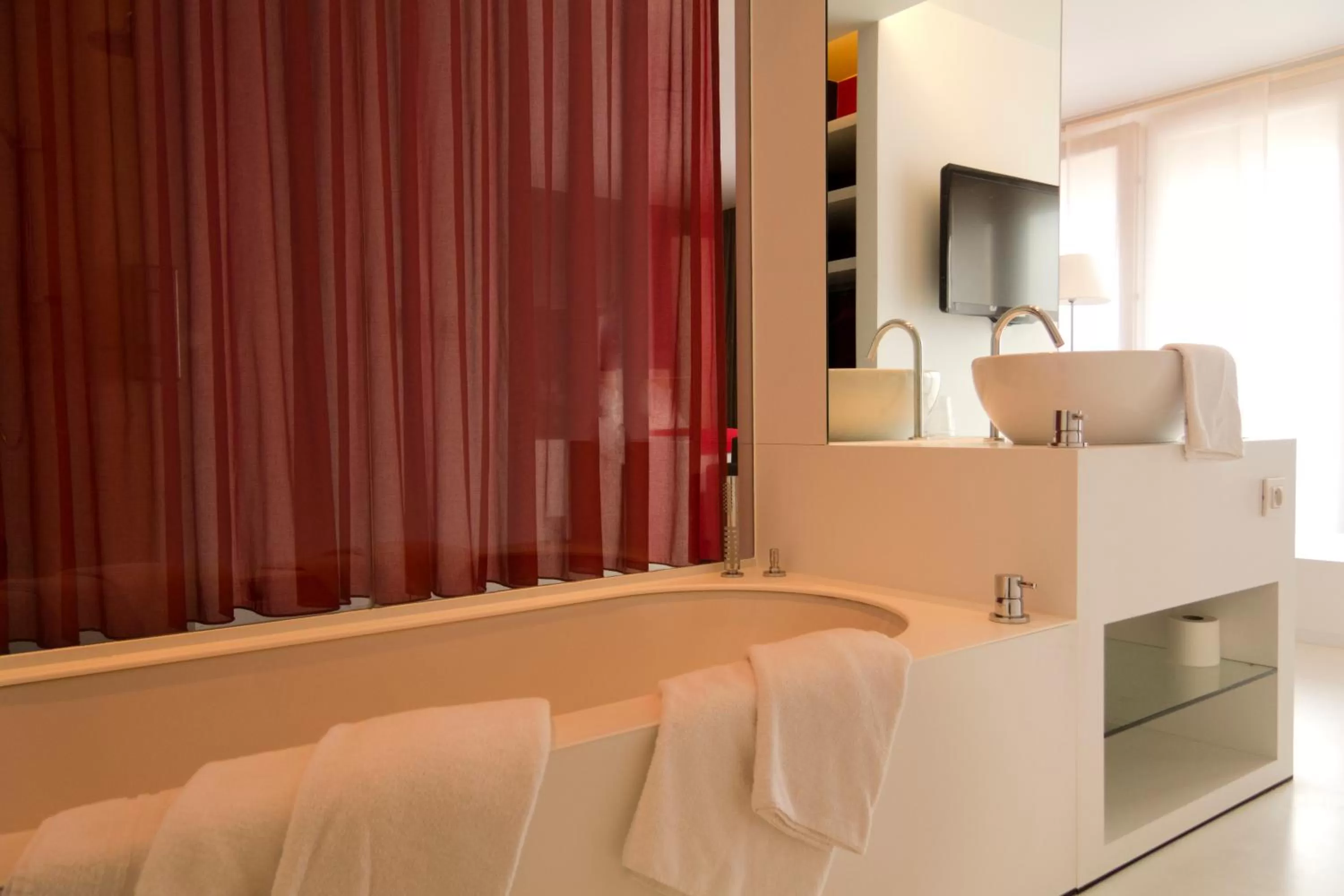 Bathroom in Parkhotel Roeselare