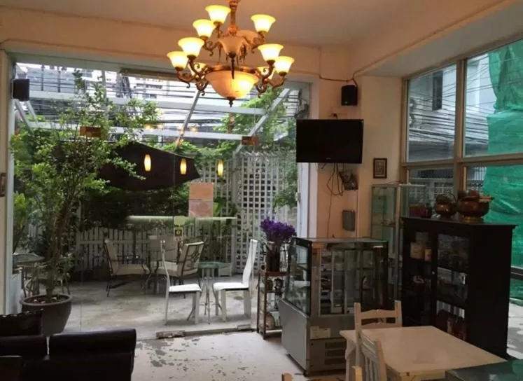 Oriental Smile Hotel