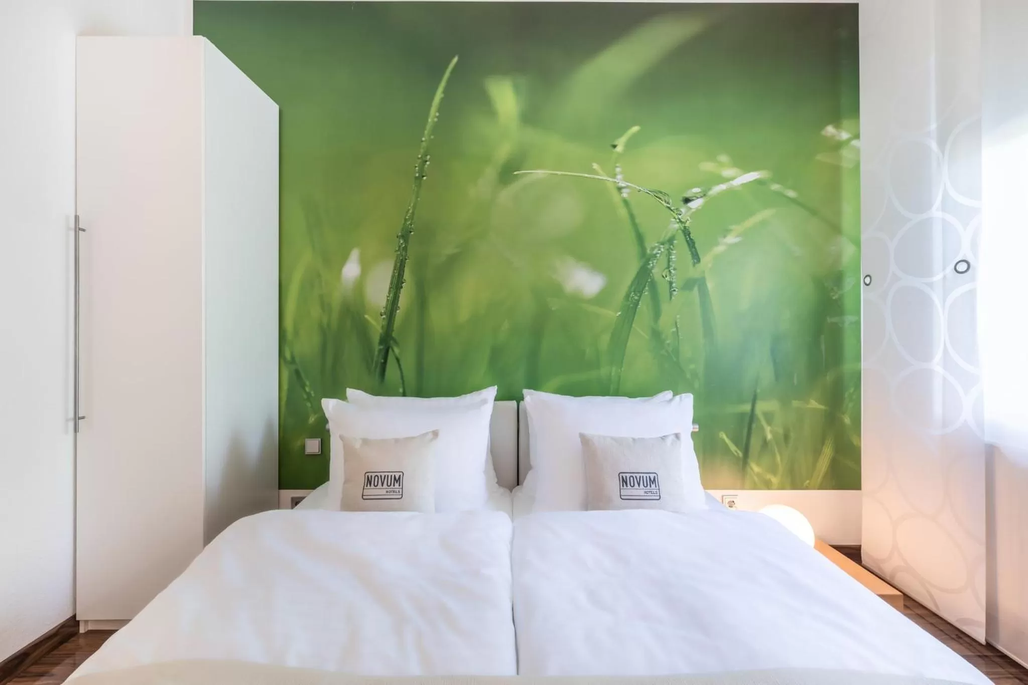 Photo of the whole room, Bed in Hotel Freiraum