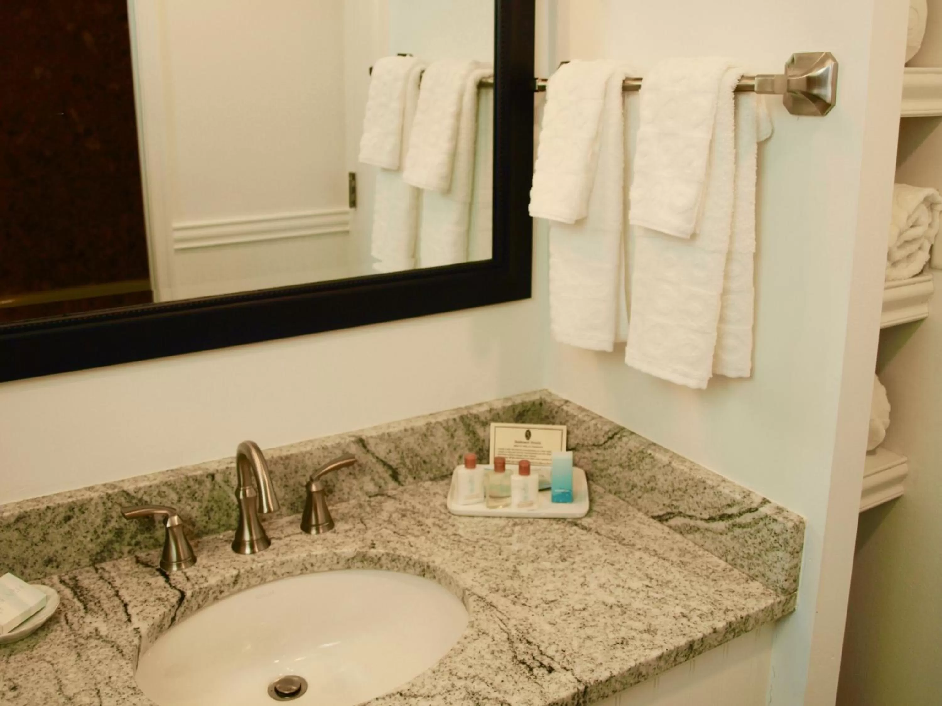 Bathroom in Atlantic View Hotel