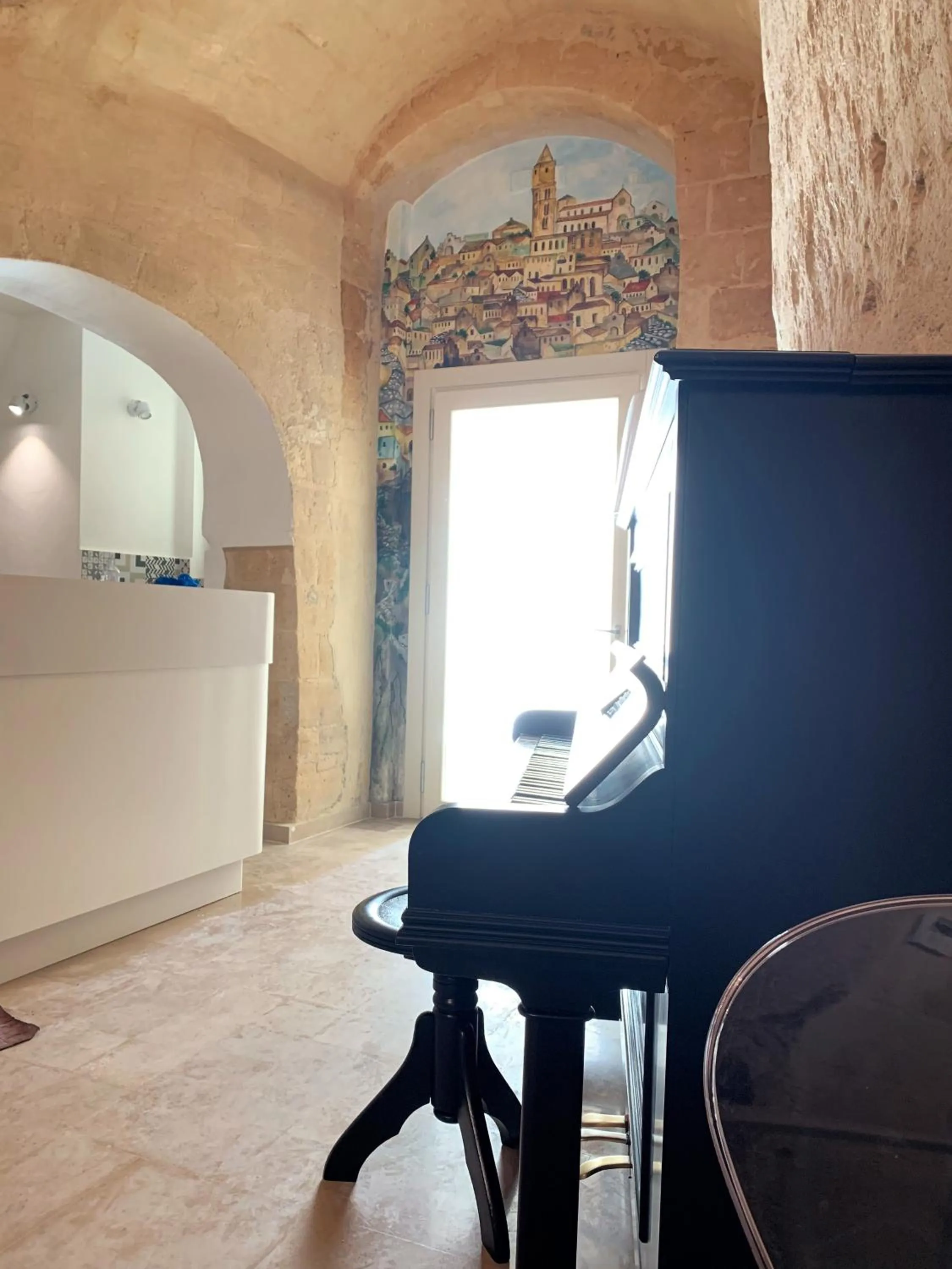 Communal lounge/ TV room in Albergo Del Sedile