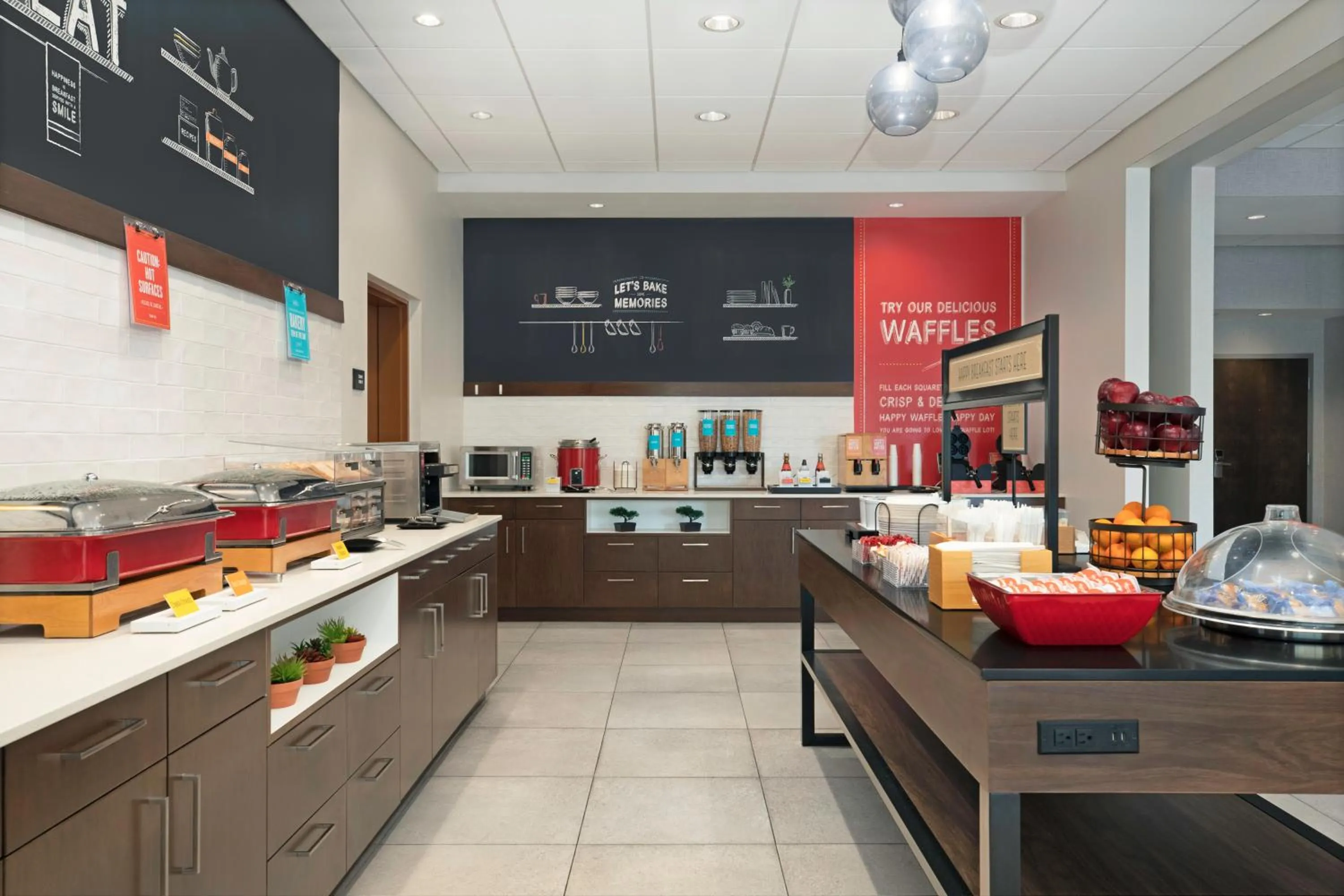 Restaurant/places to eat in Hampton Inn By Hilton Cornwall