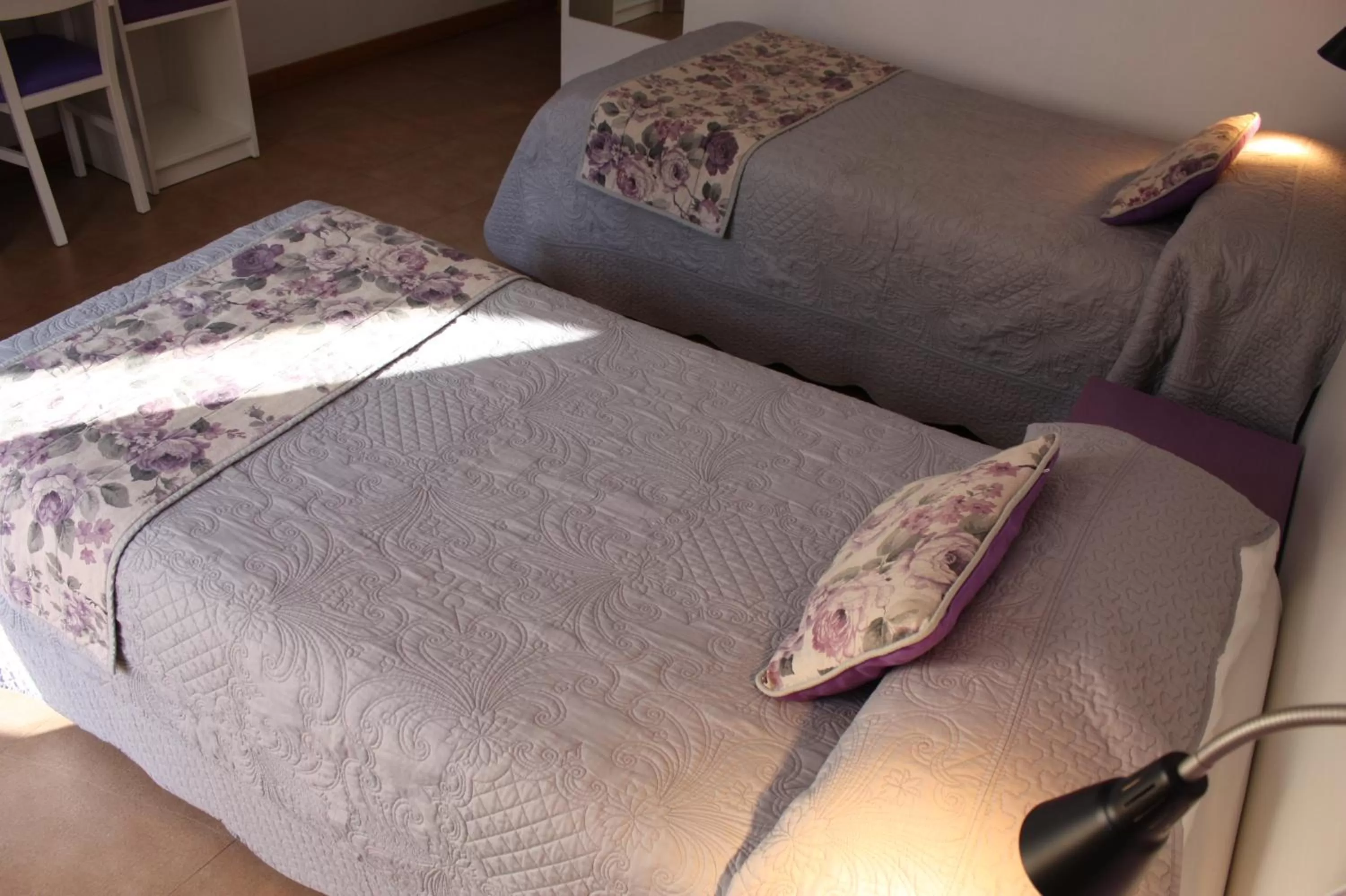 Bed in Hostal La Ribera del Júcar