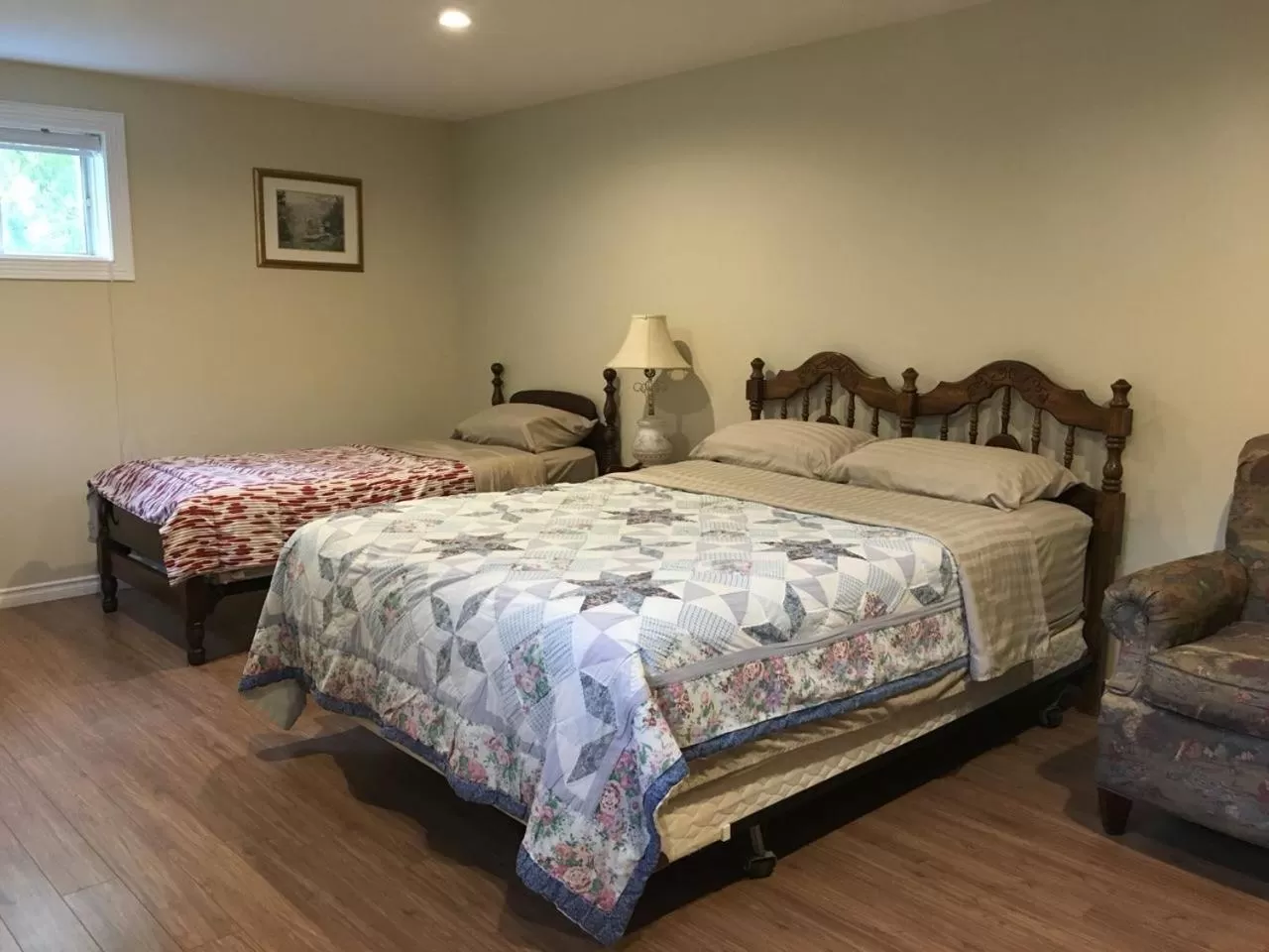 Bed in Seaview White House