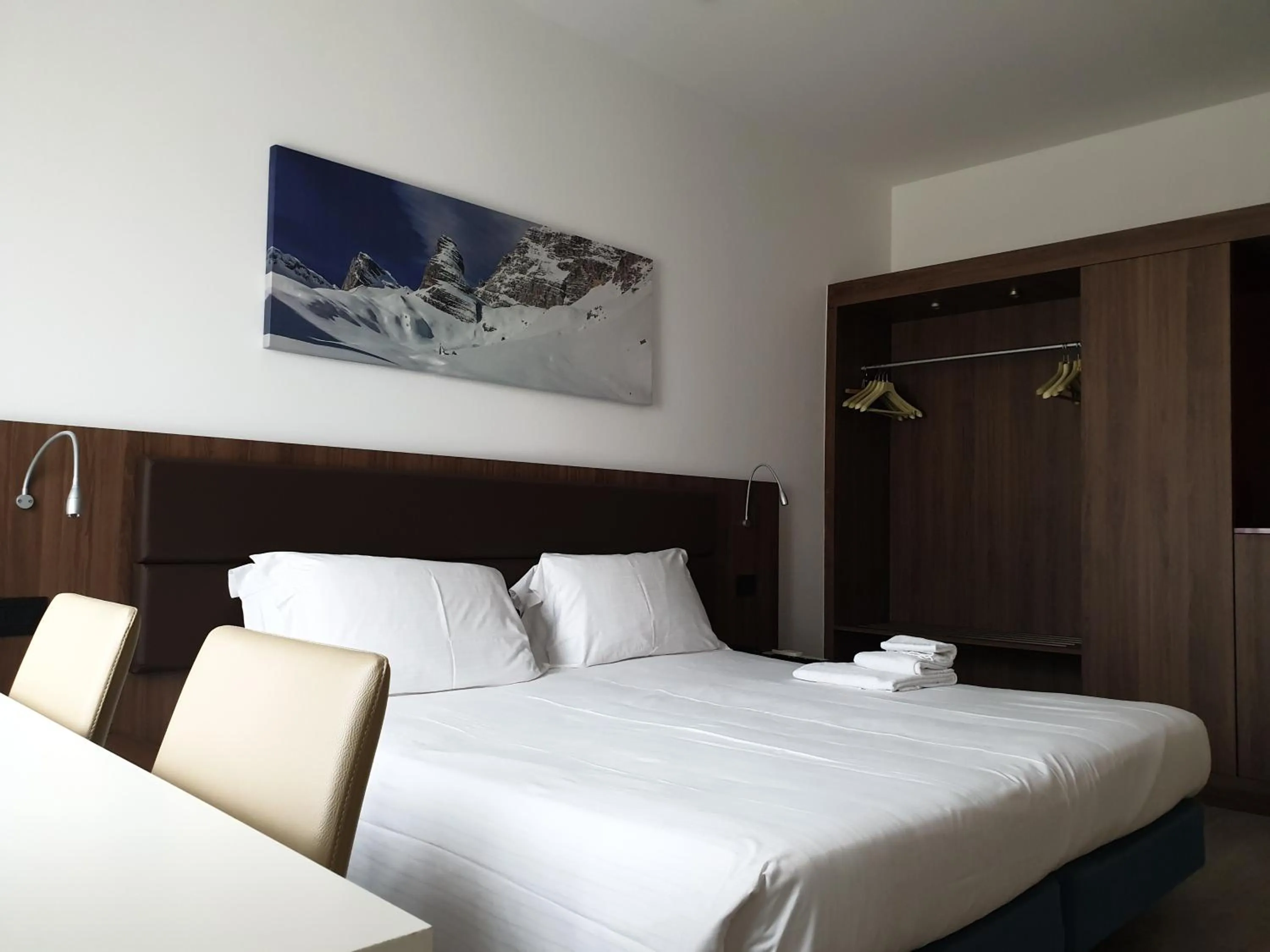 Bed in Albergo Delle Alpi