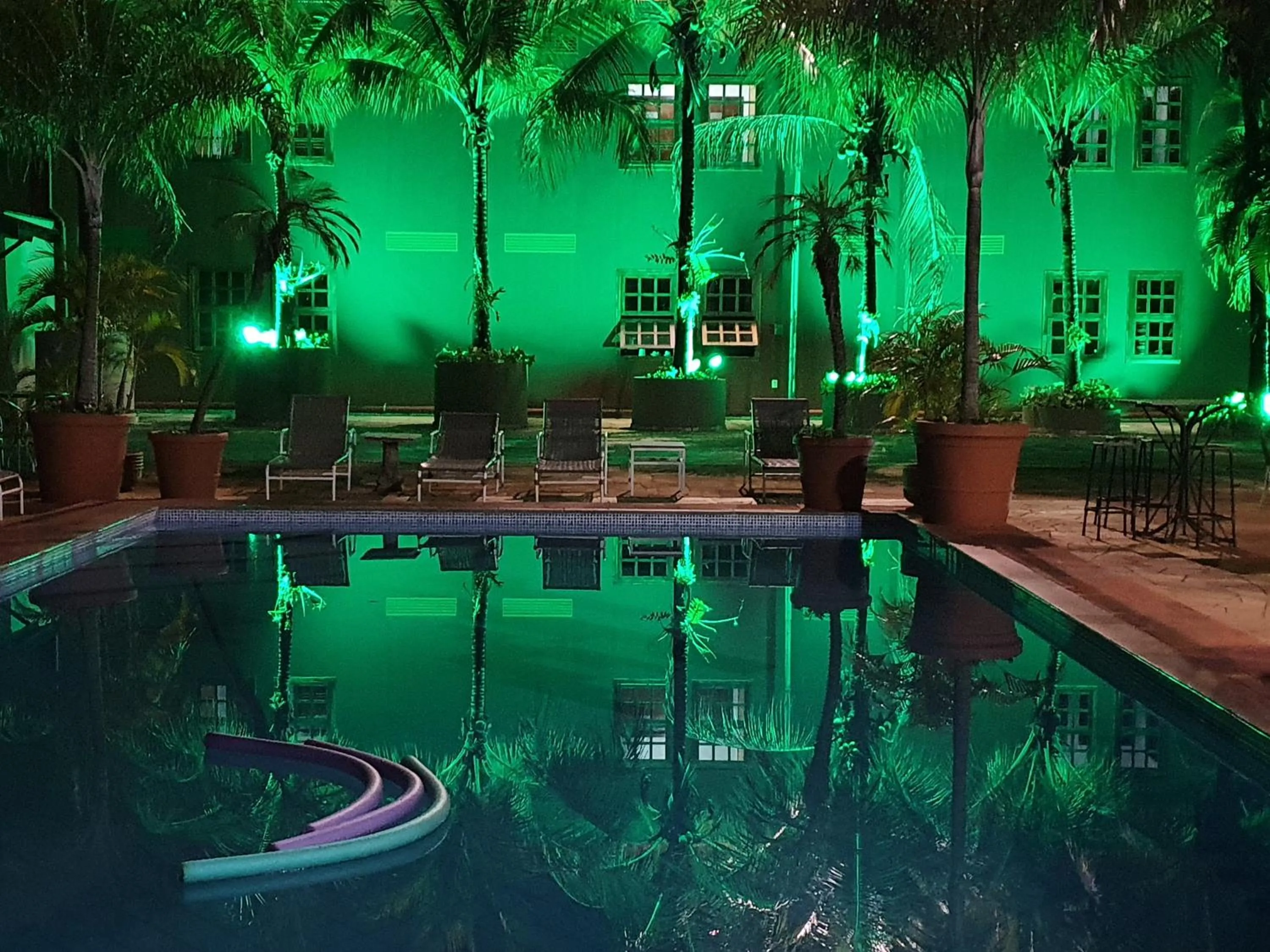 Swimming Pool in Mariá Plaza Hotel