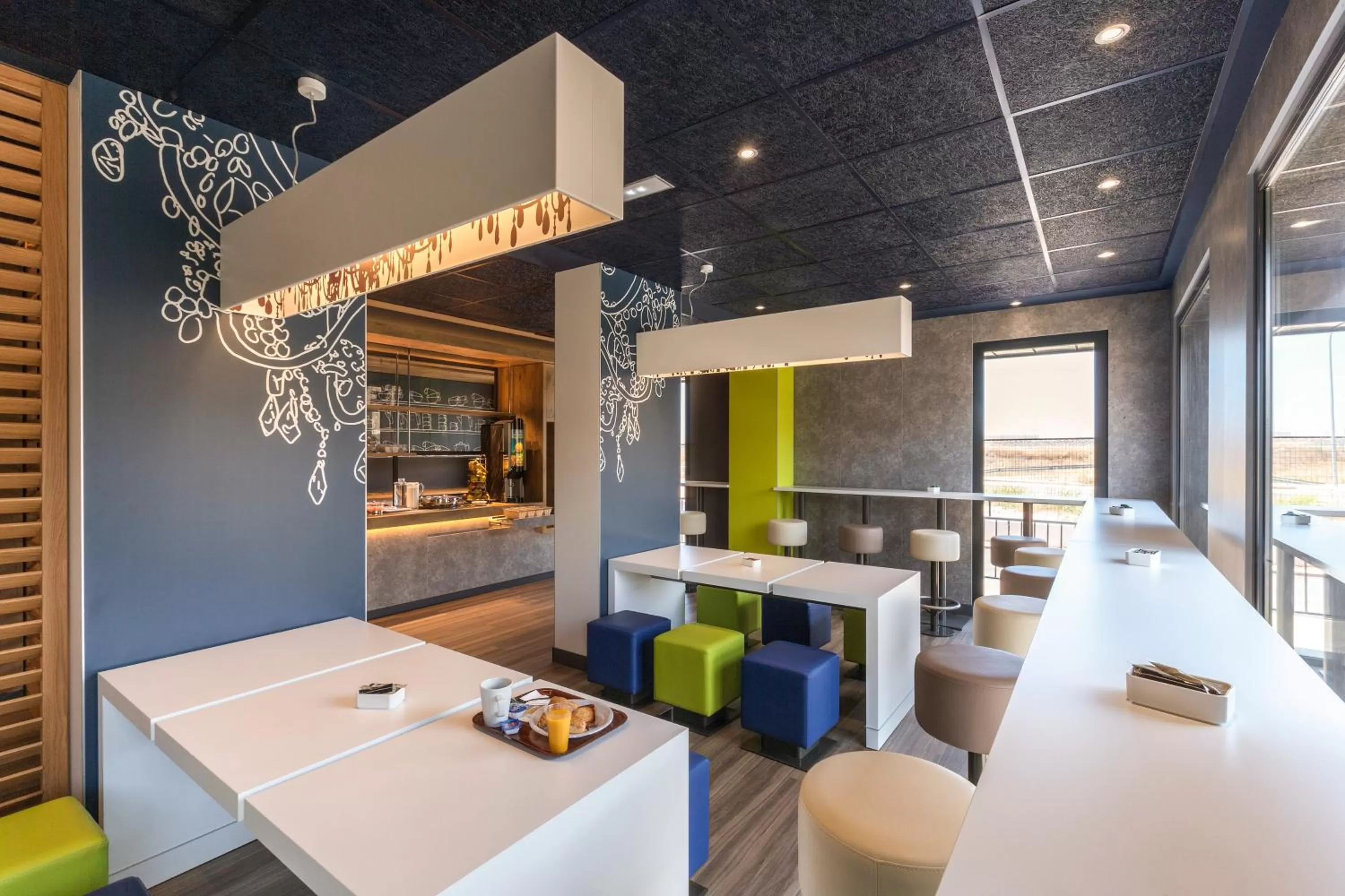 Breakfast in ibis budget Lyon Gerland