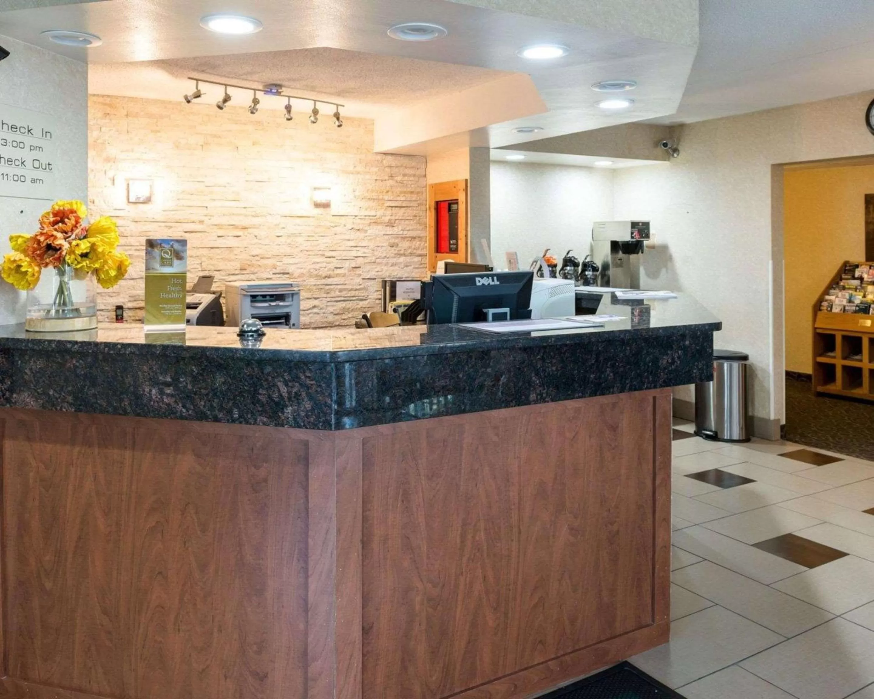 Lobby or reception in Quality Inn Savage - Bloomington West