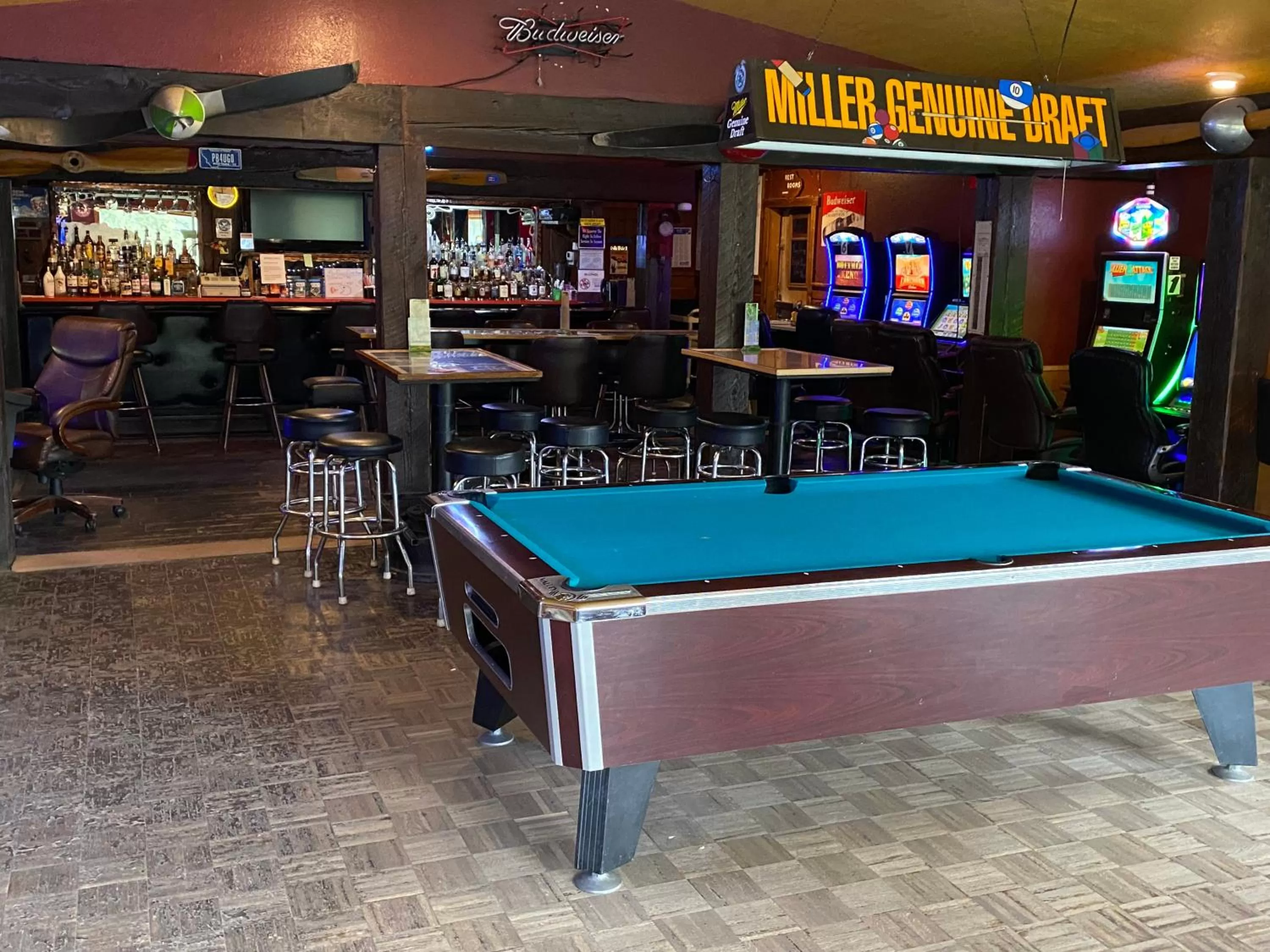 Billiard in Rimrock Lodge LLC