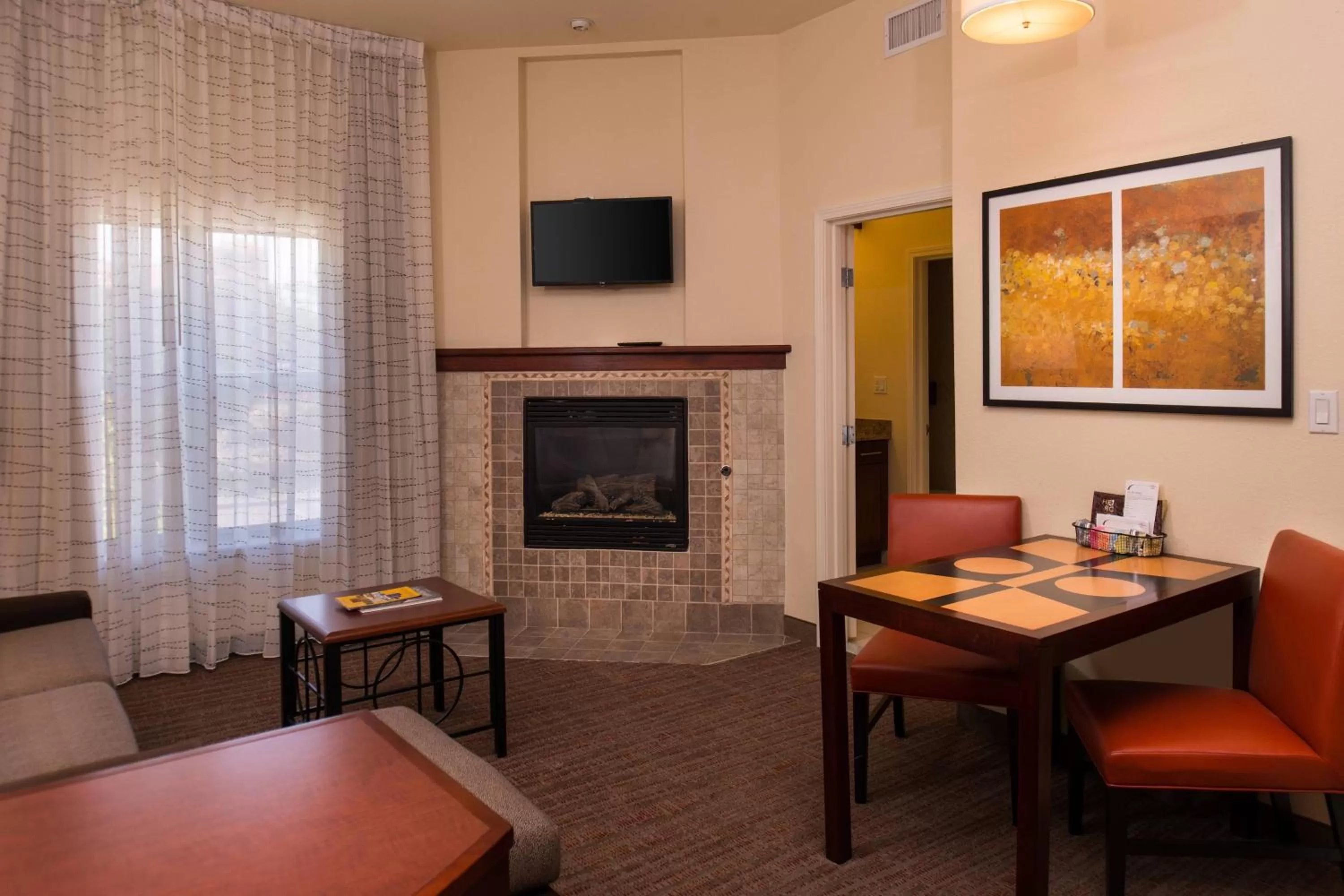 Living room in Residence Inn by Marriott Albuquerque Airport