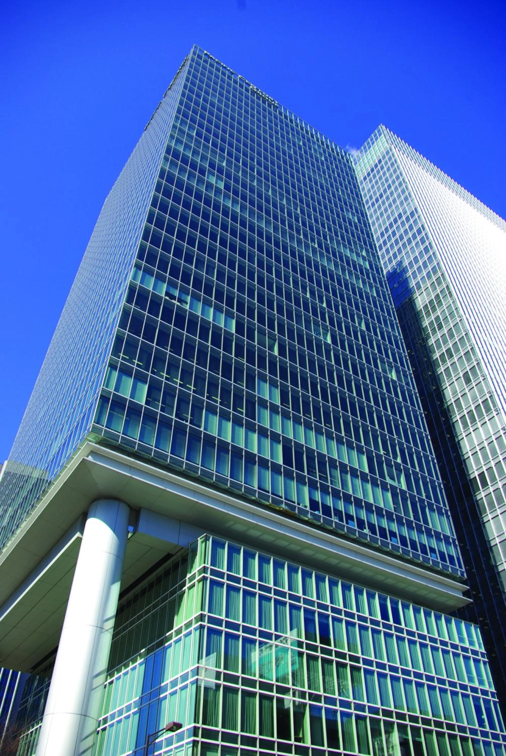 Property building in Four Seasons Hotel Tokyo at Marunouchi