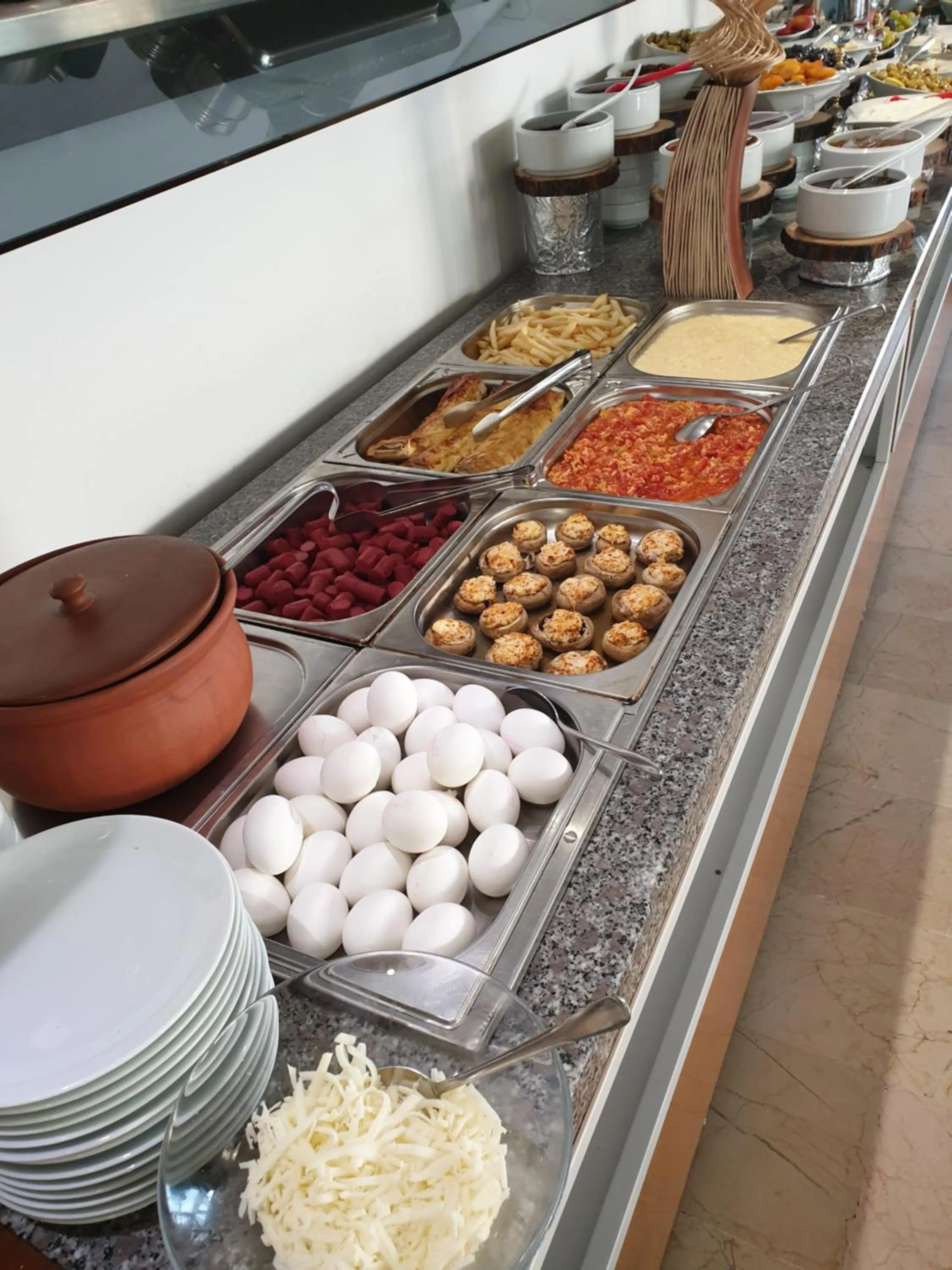 Buffet breakfast in Esperanza Hotel