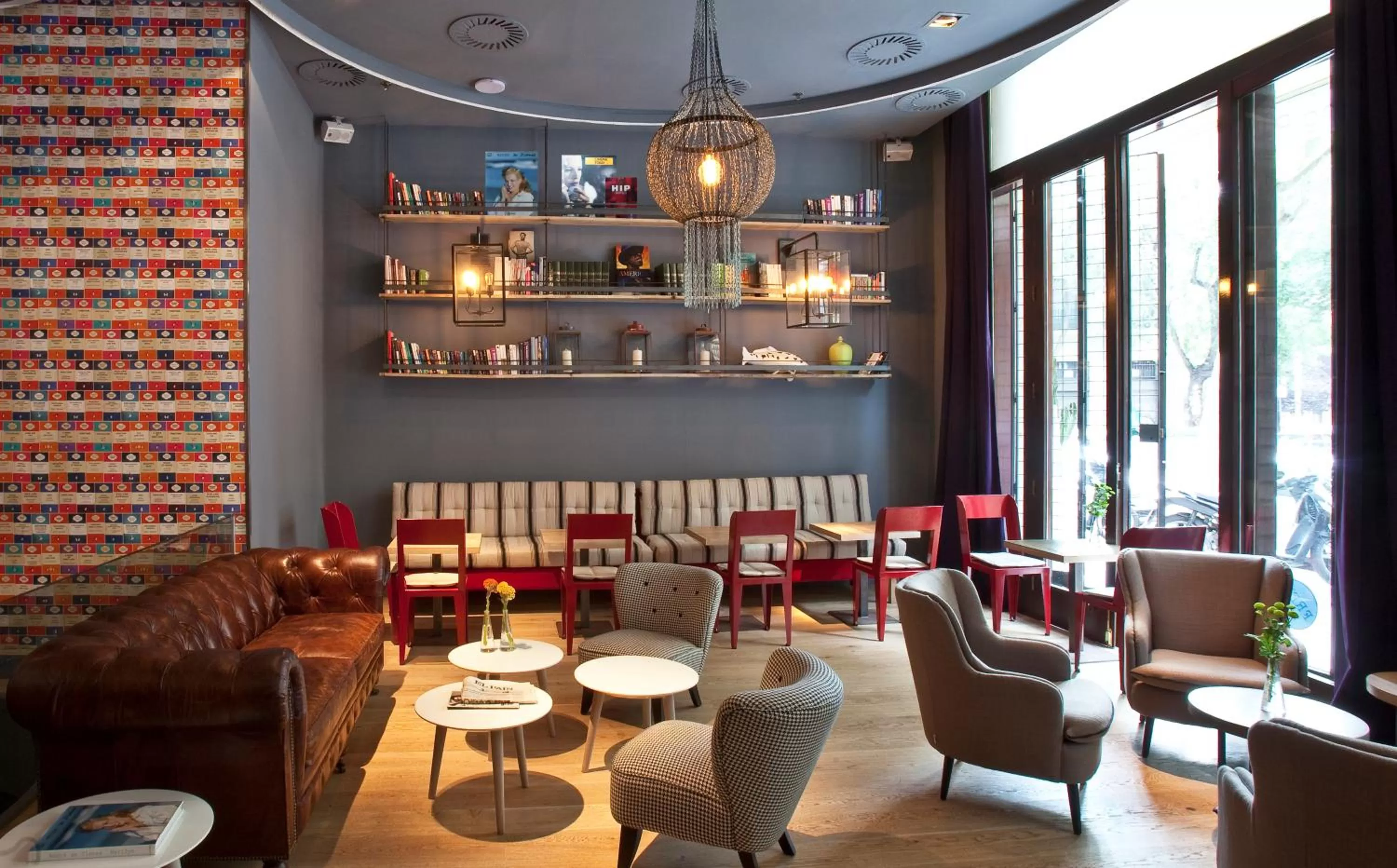 Lounge or bar in Chic & Basic Zoo