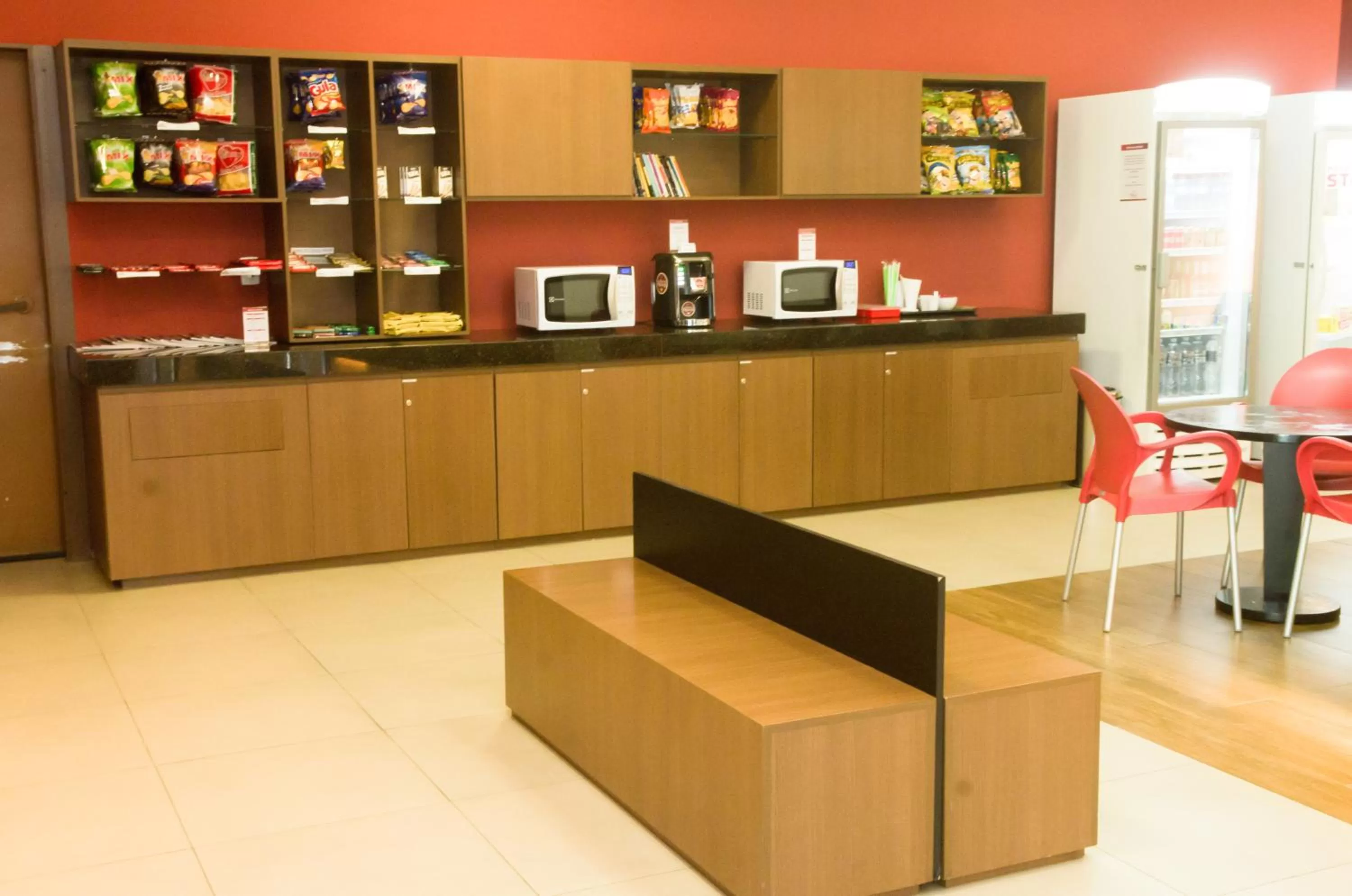 Food and drinks in Stop Inn Antonio Carlos