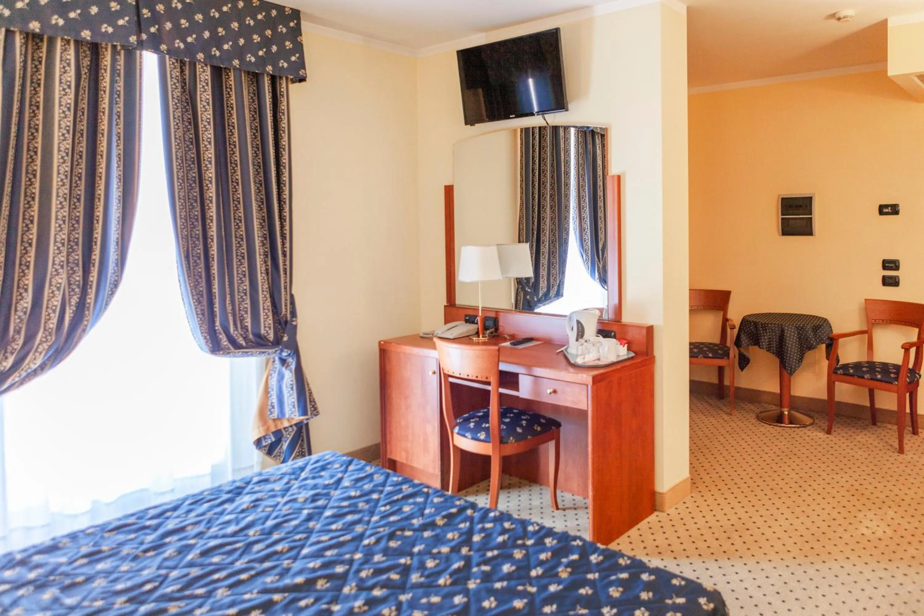 Photo of the whole room, Bed in Hotel Olivo