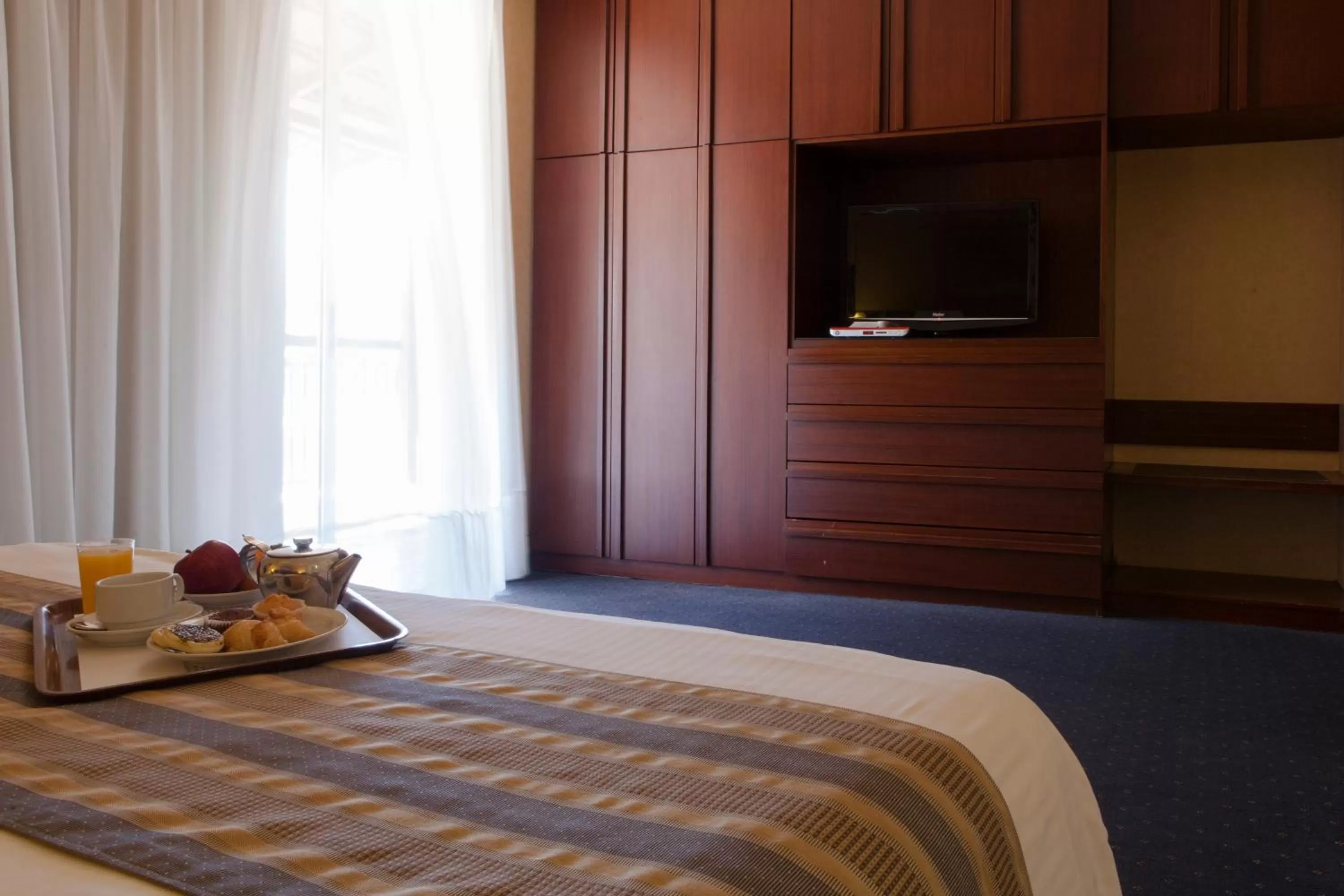 Decorative detail, Bed in The Mayflower Hotel