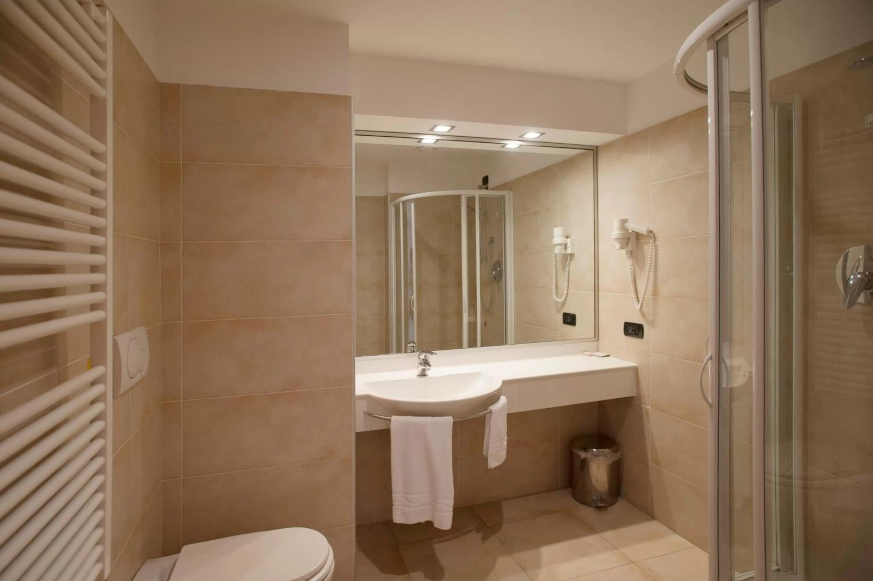 Bathroom in AlbaResidence Masera26