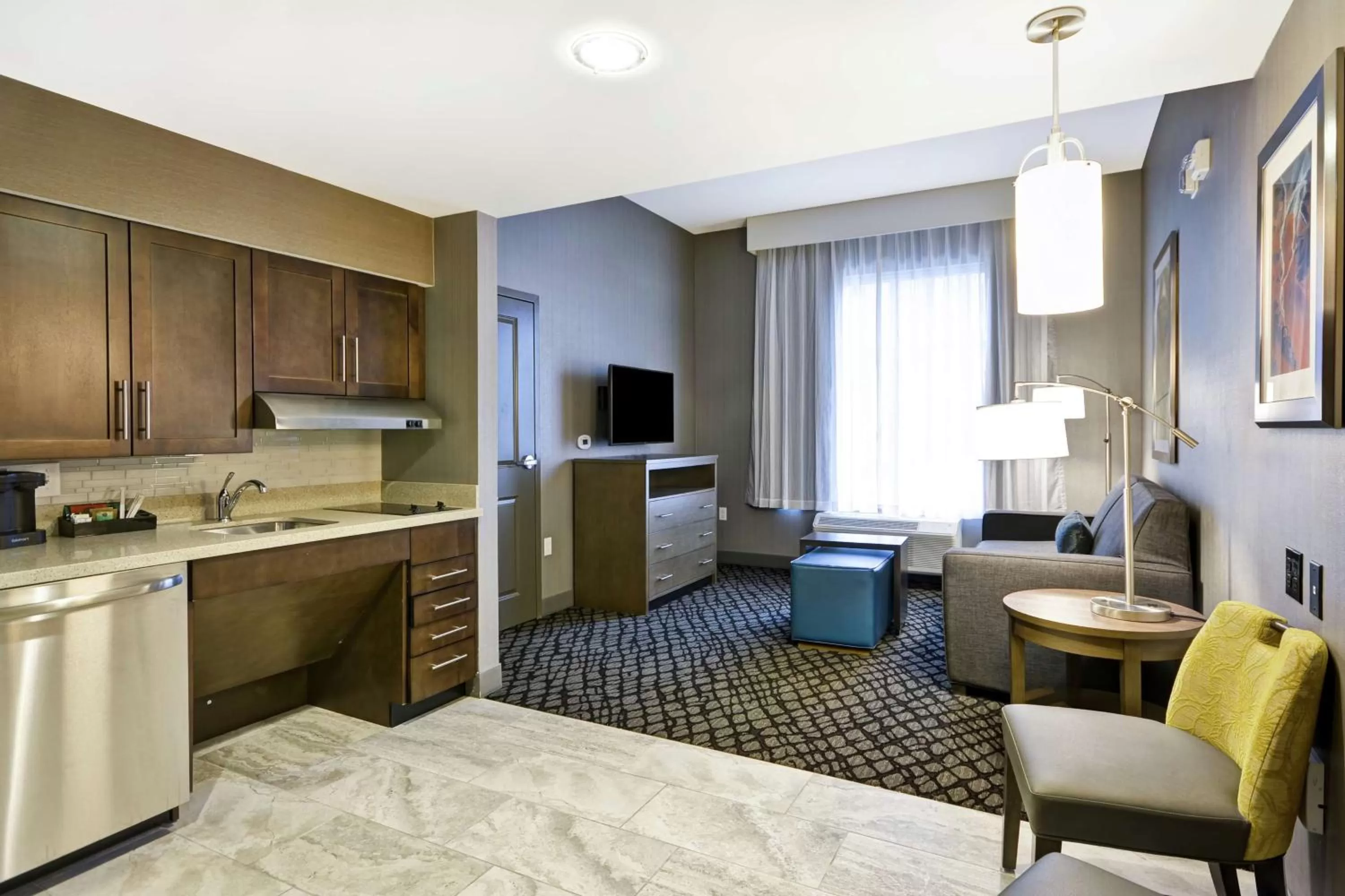Bedroom in Homewood Suites By Hilton Warren Detroit