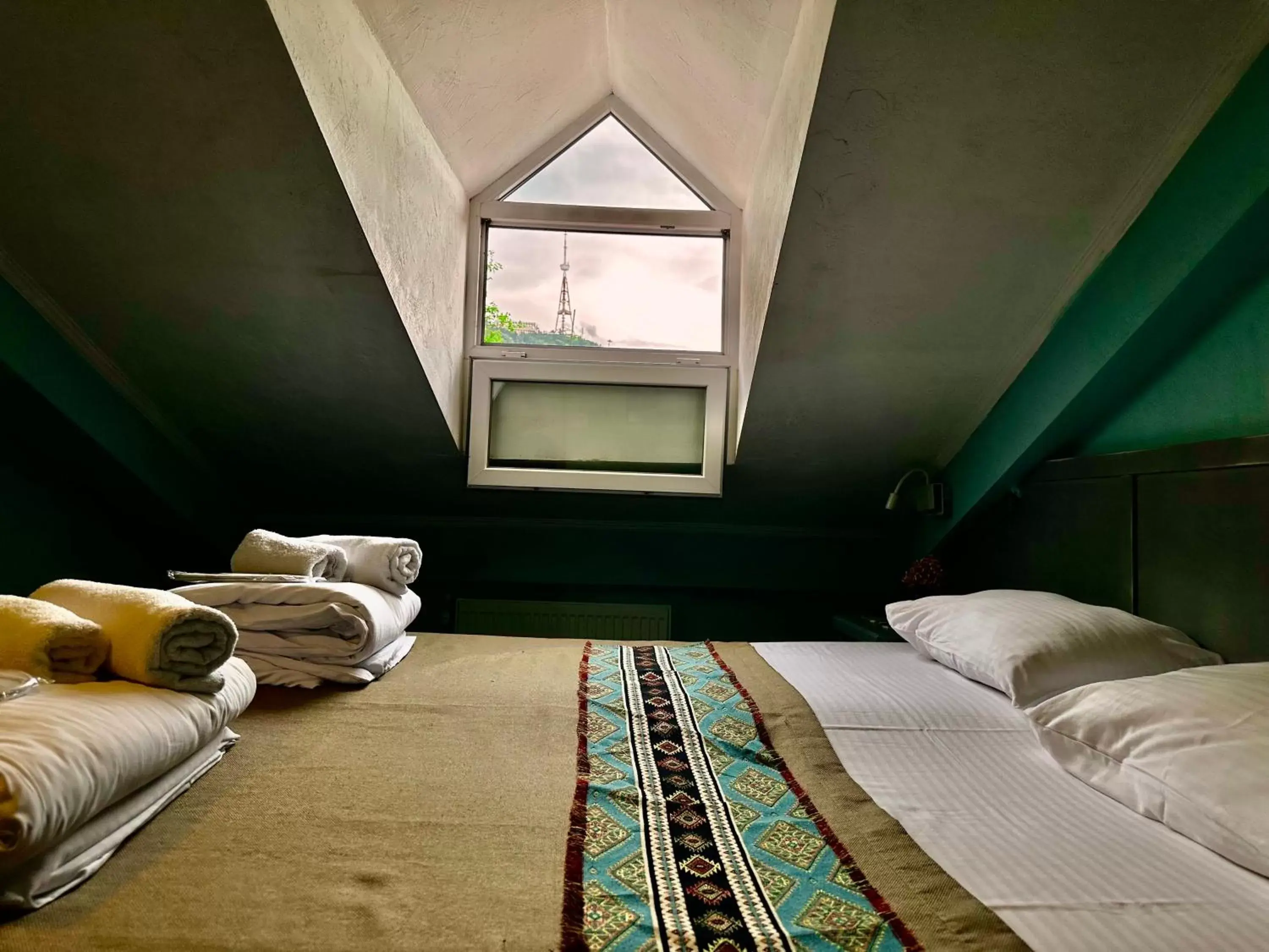 Attic Classic Double Room with Private Bathroom in Kindli Hotel Attic Classic Double Room with Private Bathroom in Kindli Hotel