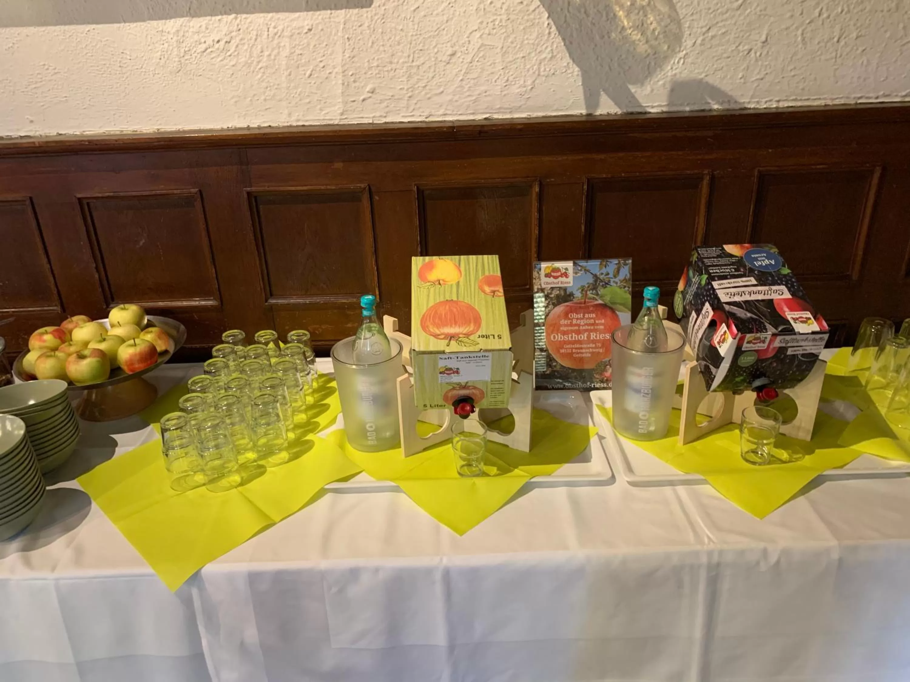 Buffet breakfast in Hotel Goldene Krone