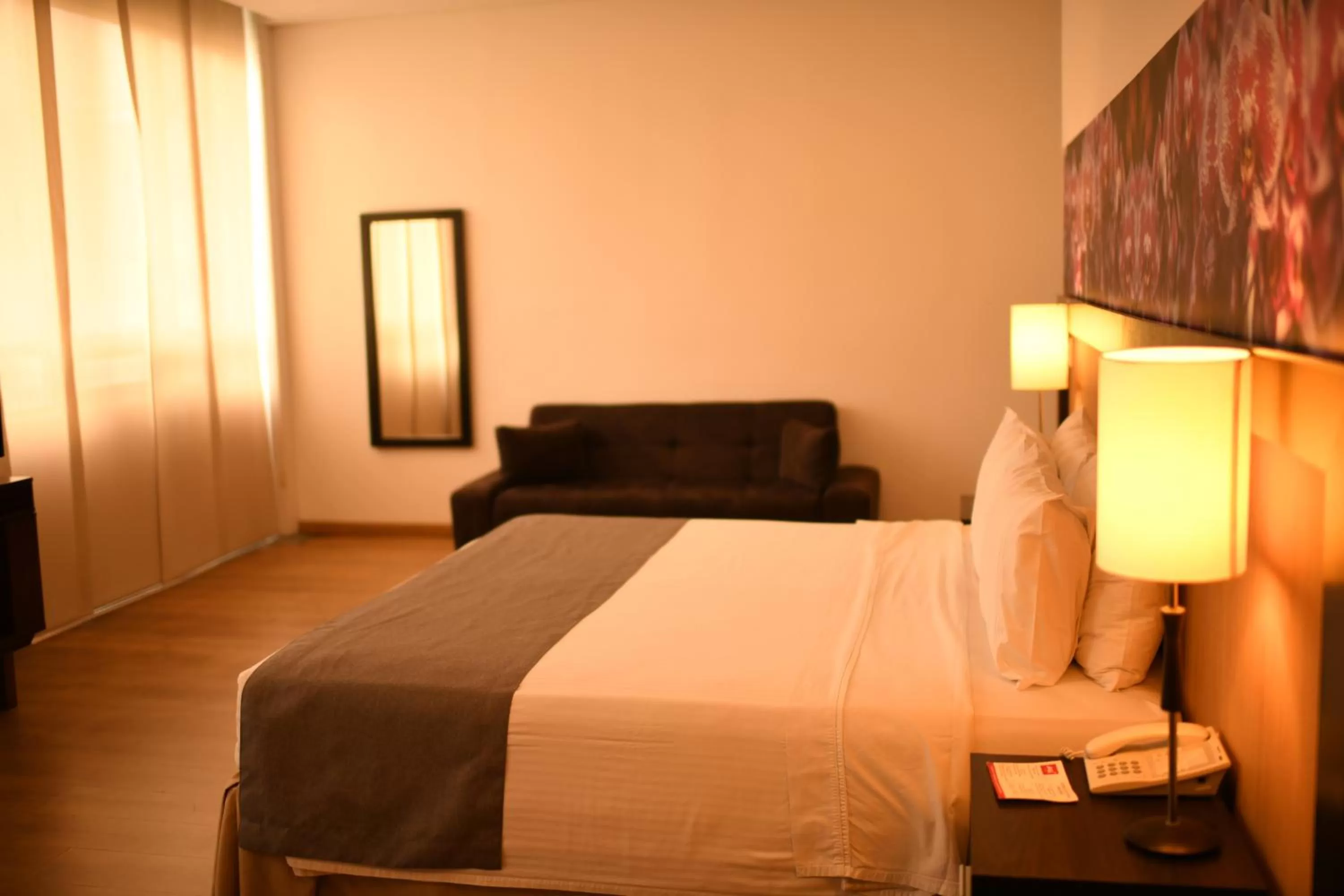 Bed in Mi Hotel Sandiego