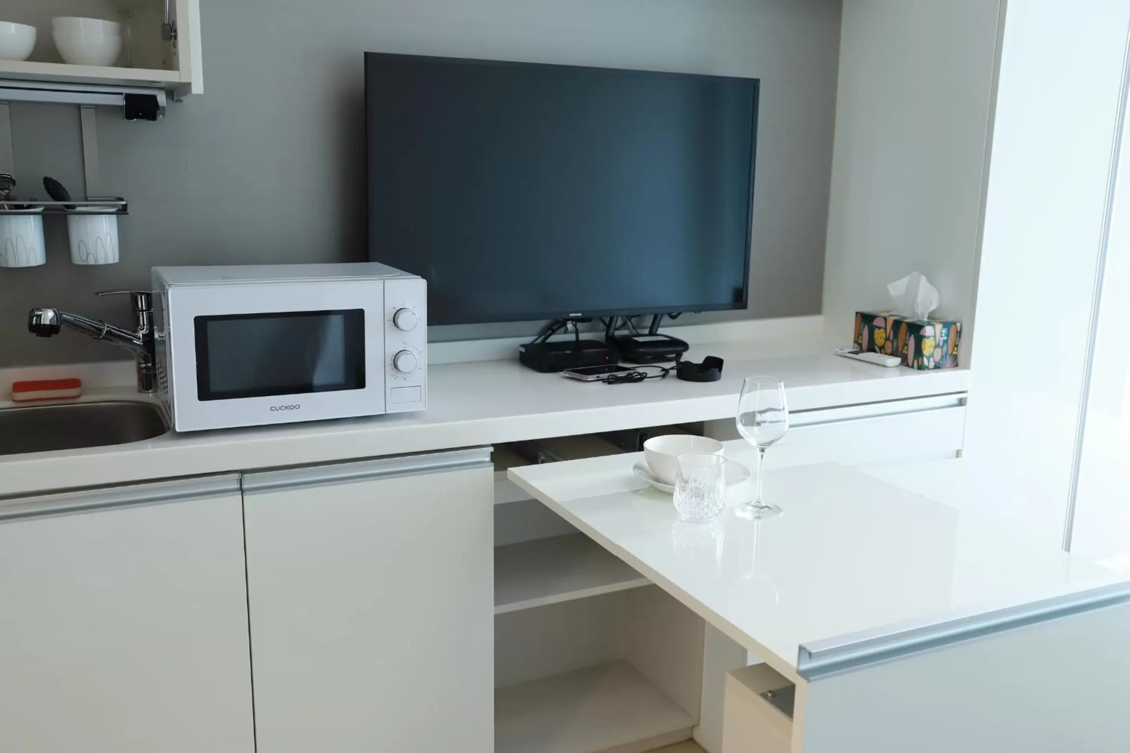 Shine Hotel Incheon Airport