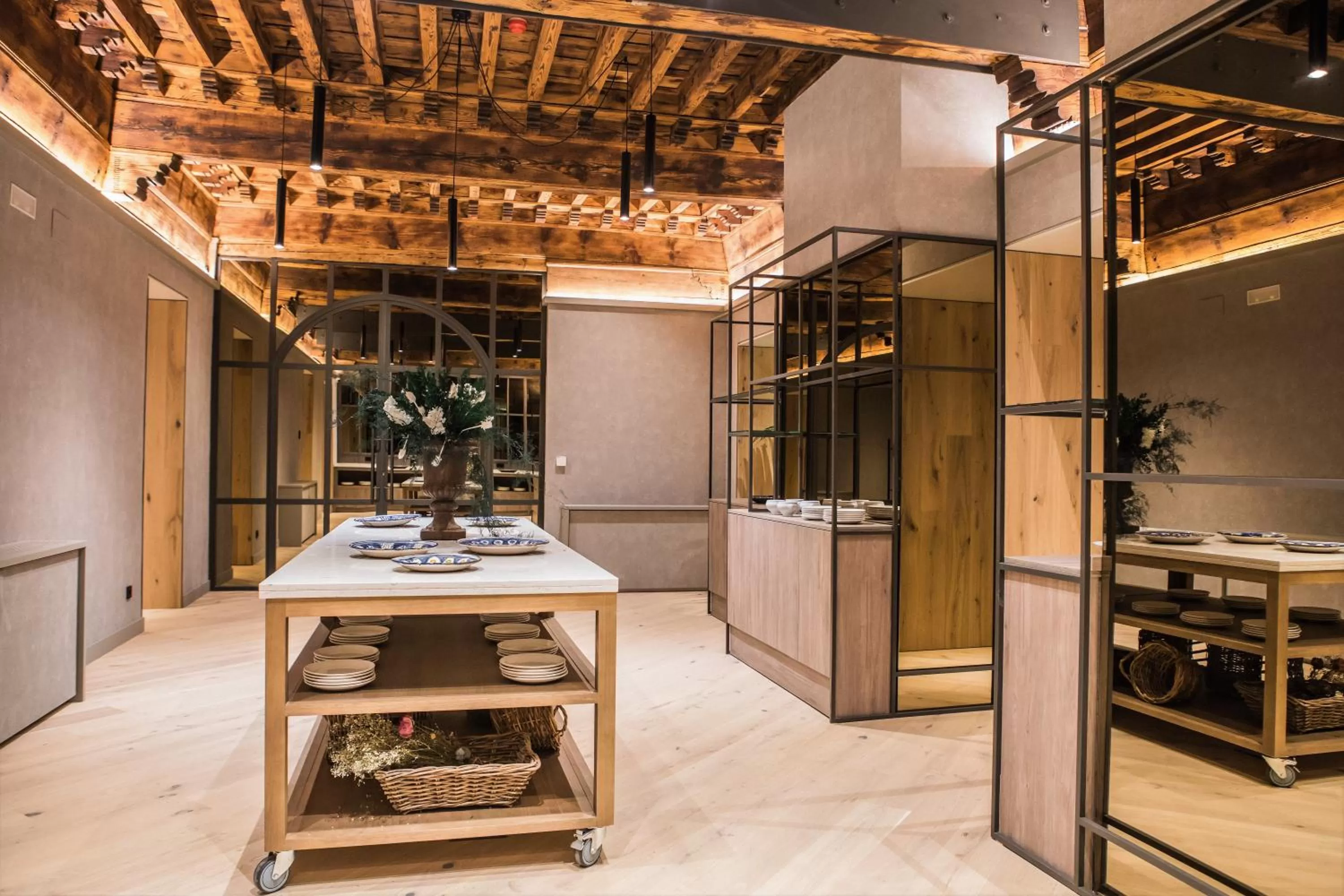 Restaurant/places to eat in Sofraga Palacio